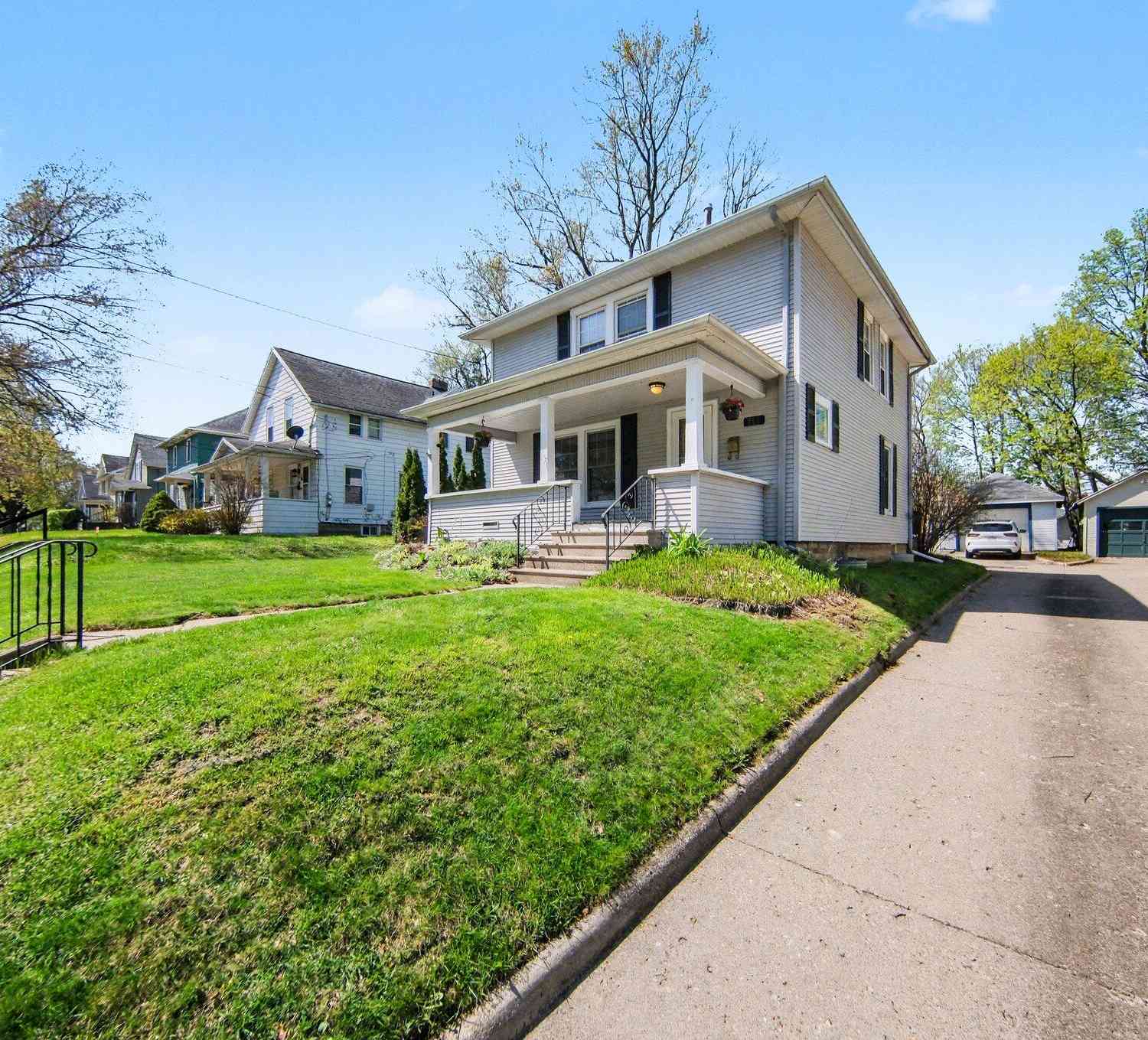 Homes For Sale - 114 S Wisner Street<br/> Jackson, MI 49203