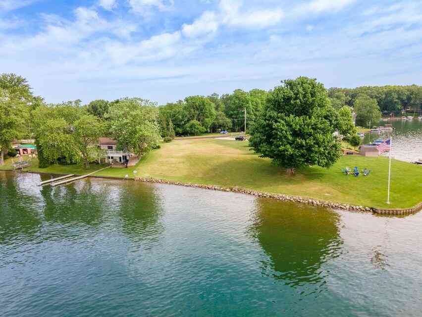 Vacant Land For Sale - 11139 Oakwood Drive<br/> Jerome, MI 49249