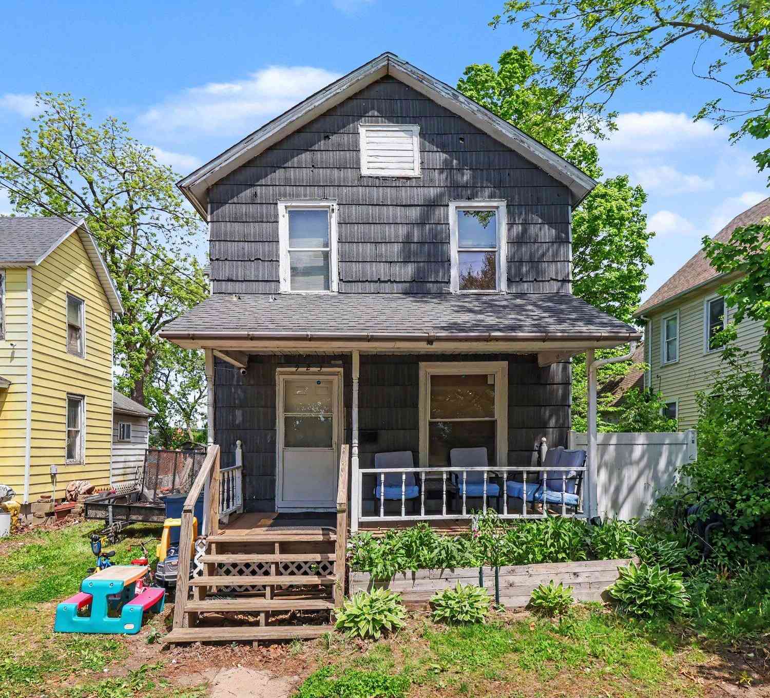 Condo For Sale - 923 Jackson Street<br/> Kalamazoo, MI 49001