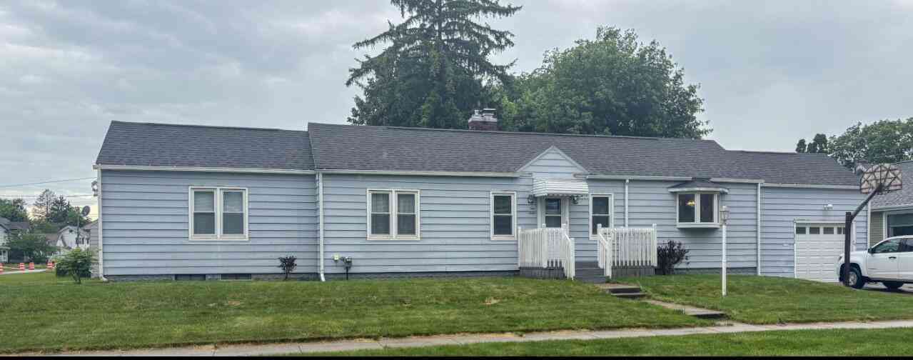 Homes For Sale - 1012 Sixth Street<br/> Jackson, MI 49203
