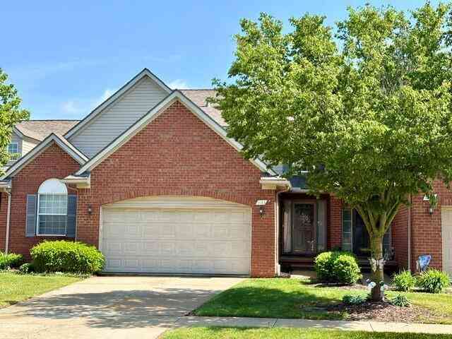 Condo For Sale - 2683 Ambassador Drive<br/> Ypsilanti, MI 48198