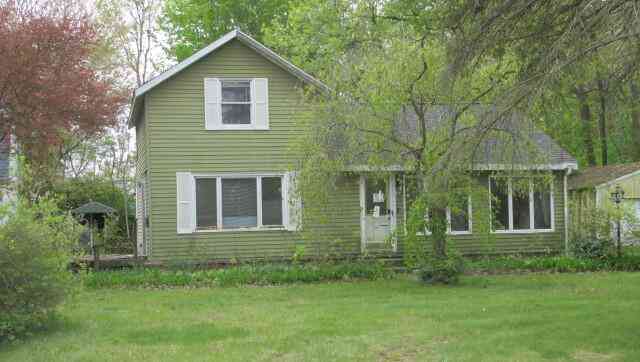 Homes For Sale - 207 Cherry Street<br/> Allegan, MI 49010