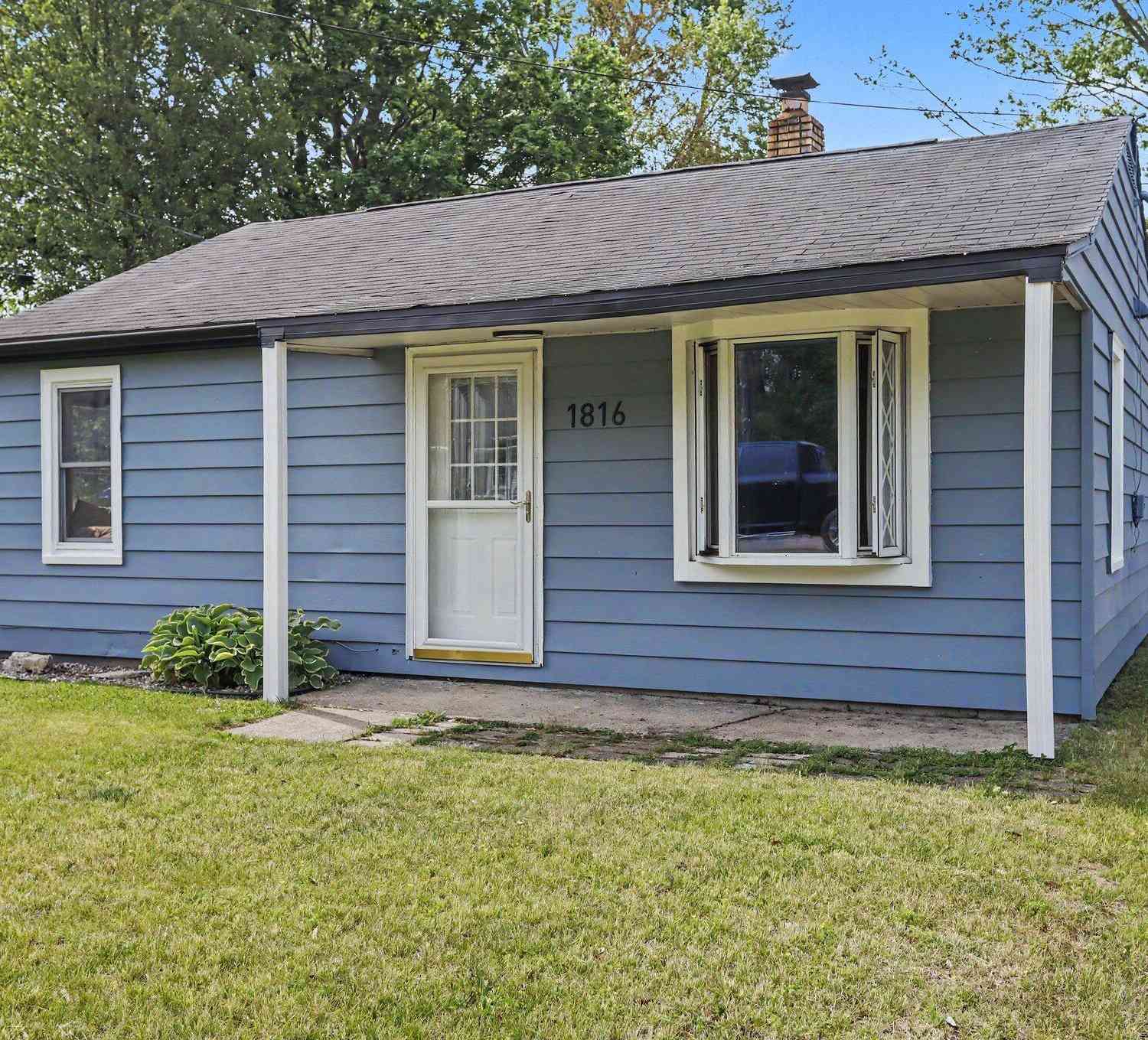 Homes For Sale - 1816 Byrd Drive<br/> Portage, MI 49002