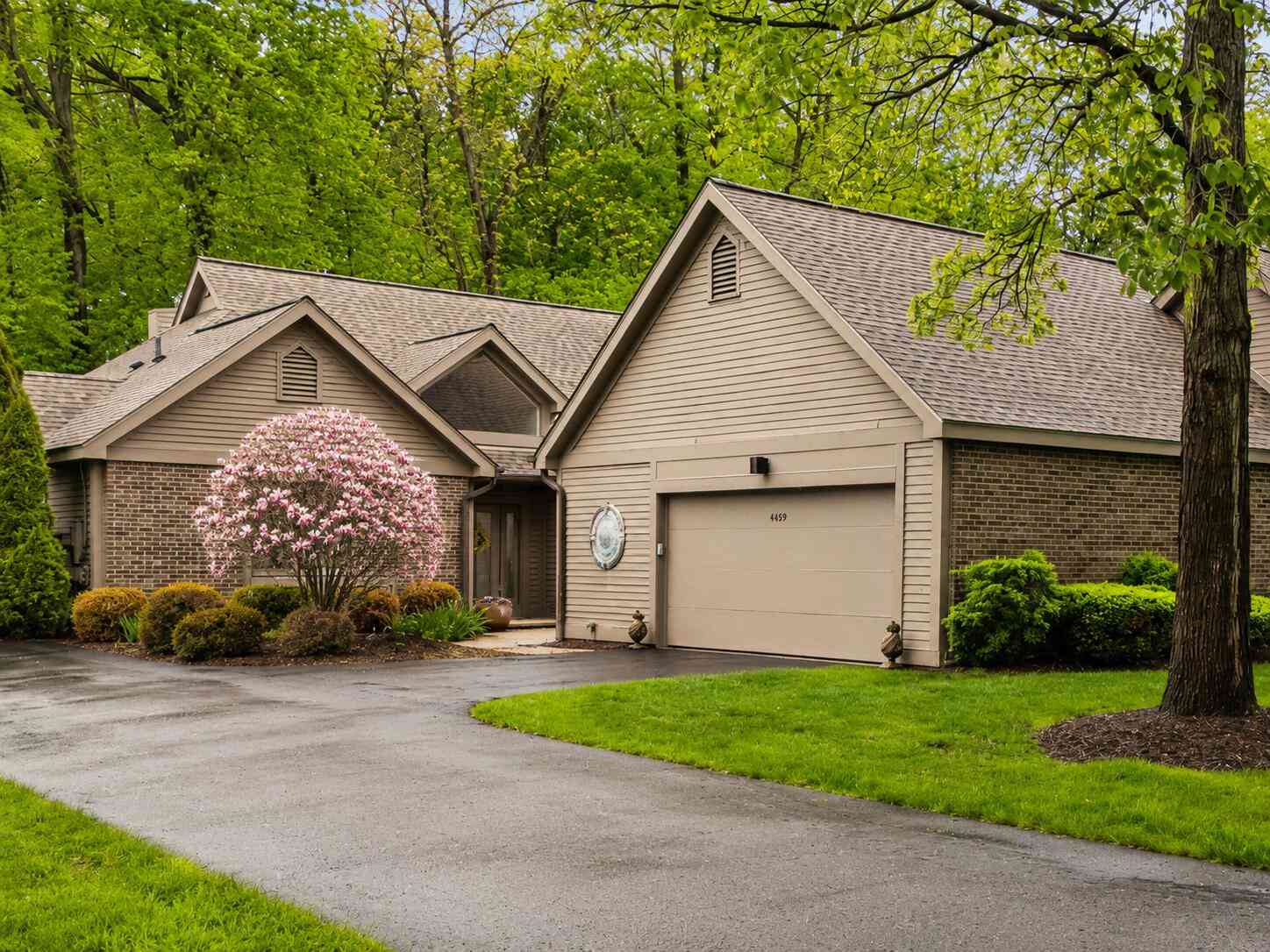 Condo For Sale - 4659 Cottonwood Drive<br/> Ann Arbor, MI 48108