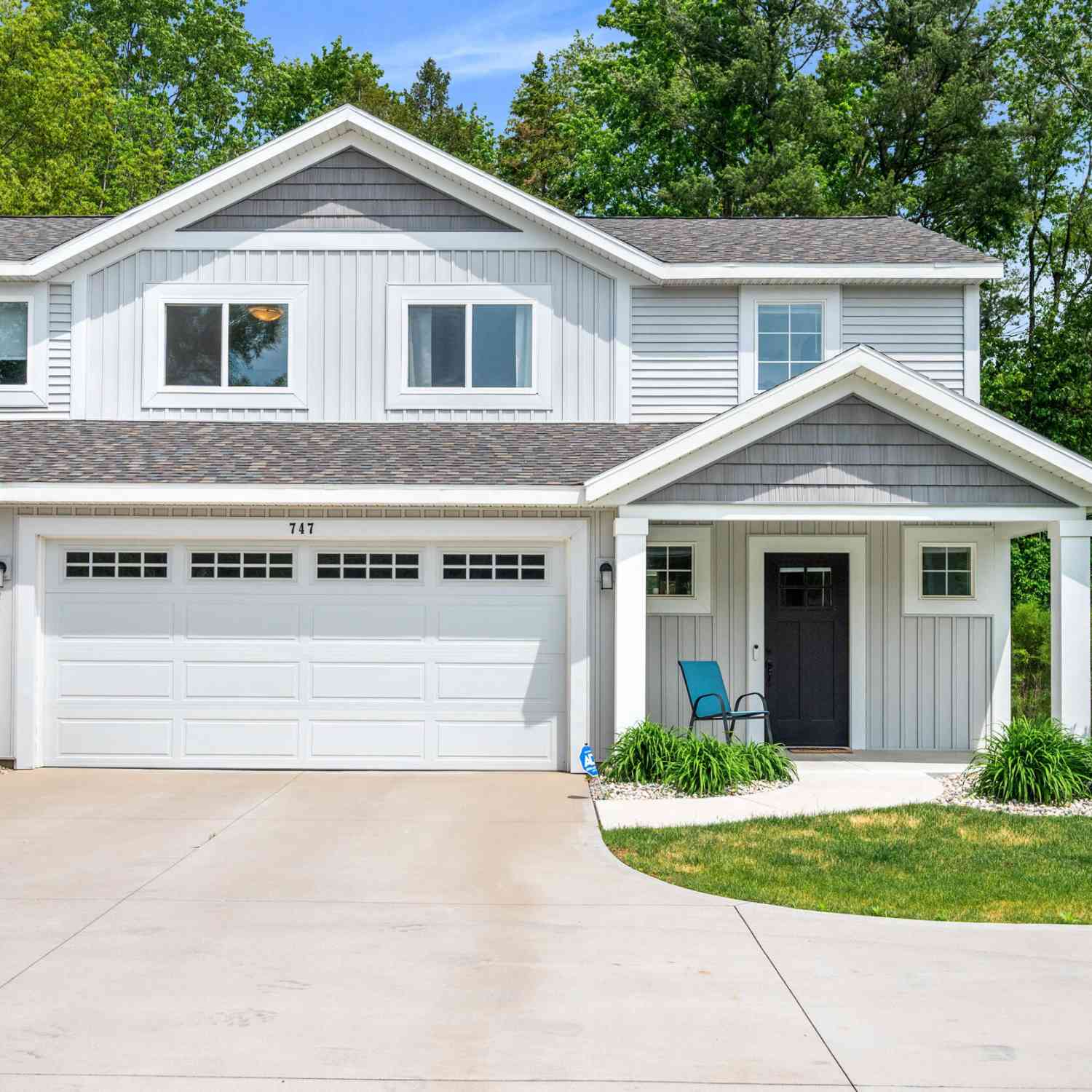 Condo For Sale - 747 Butternut Drive<br/> Ottawa County, Holland, MI 49424