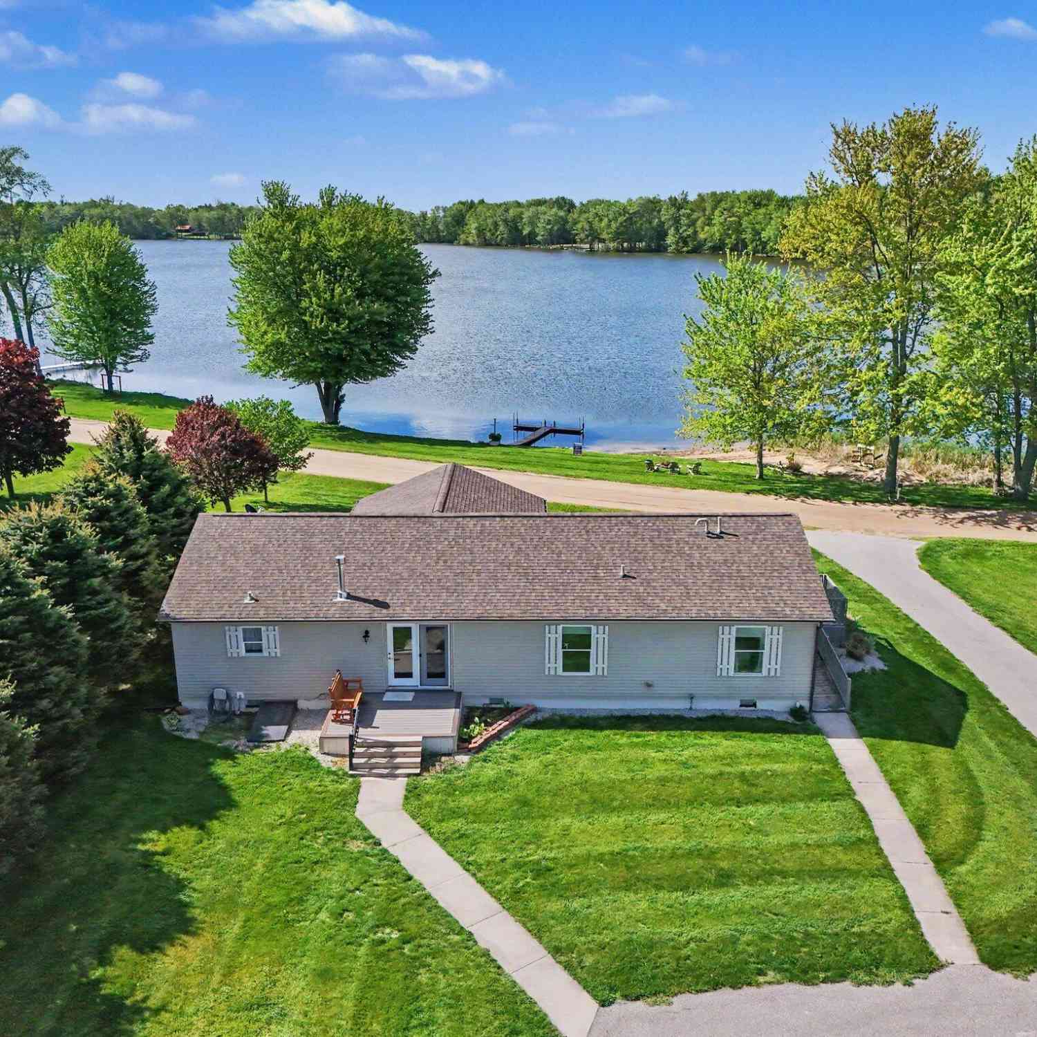 Mobile Home For Sale - 774 W Sippy<br/> Mason County, Scottville, MI 49454