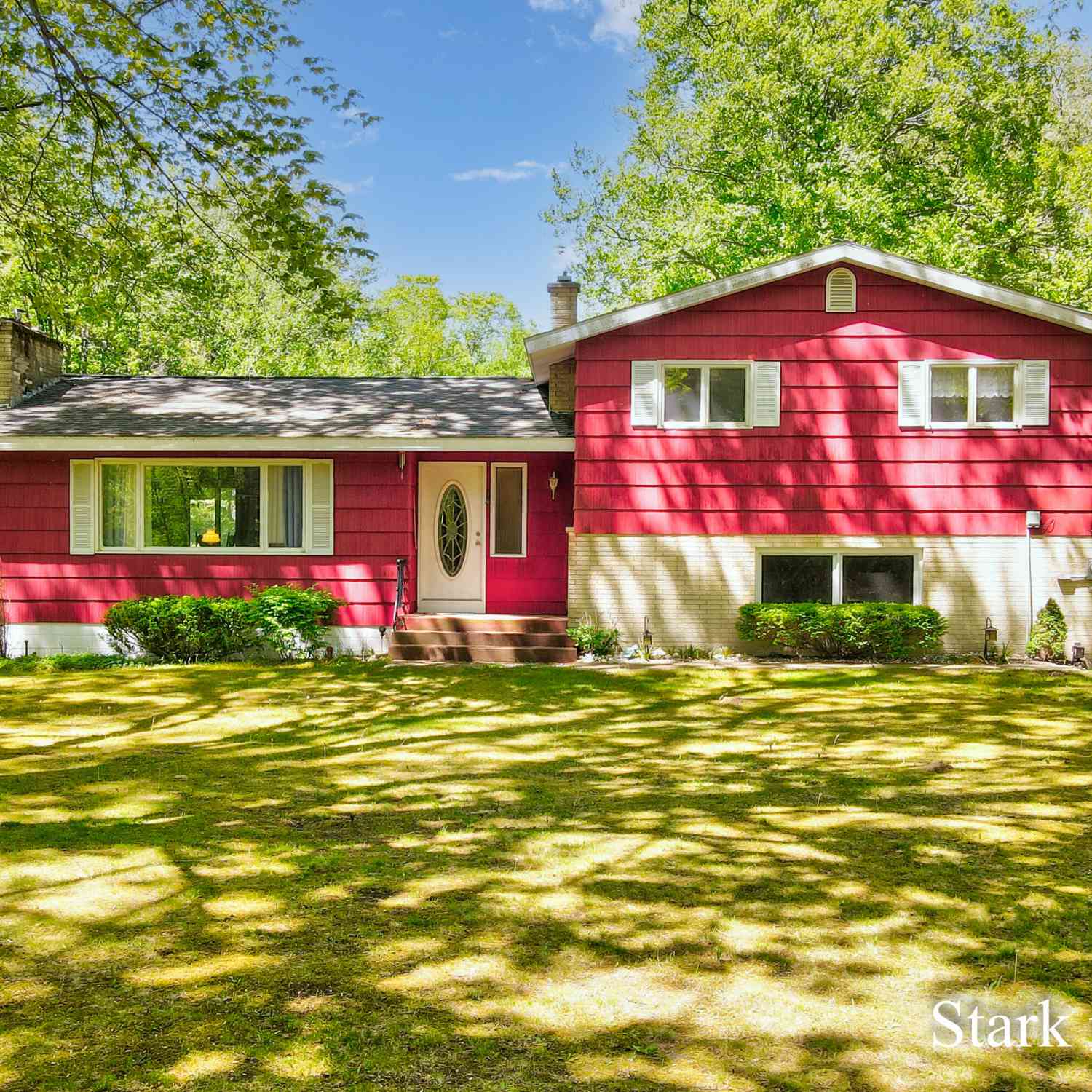Homes For Sale - 2816 E Mount Garfield Road<br/> Muskegon, MI 49444