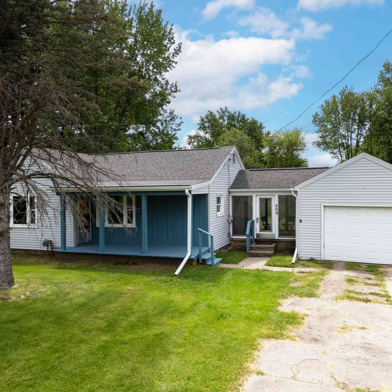 Homes For Sale - 509 W Michigan Avenue<br/> Augusta, MI 49012