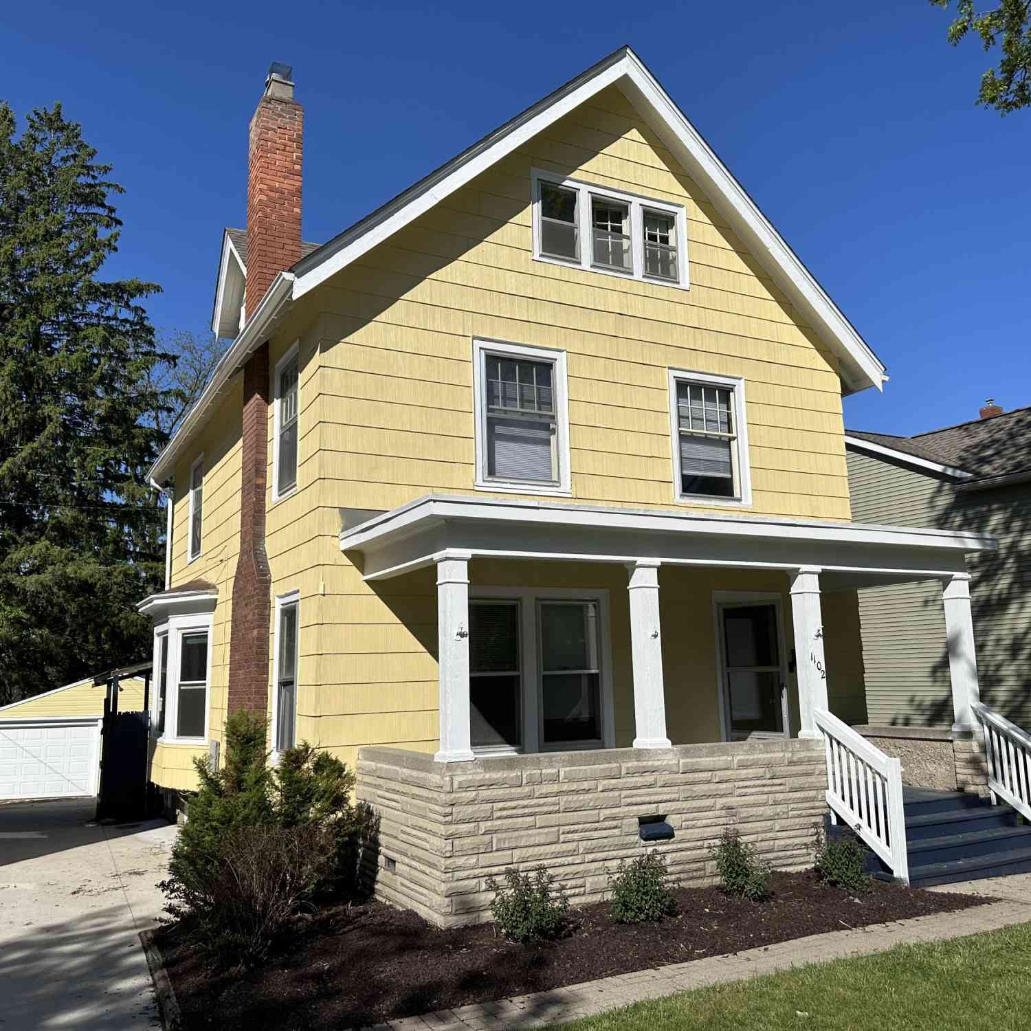 Homes For Sale - 1102 Packard Street<br/> Ann Arbor, MI 48104