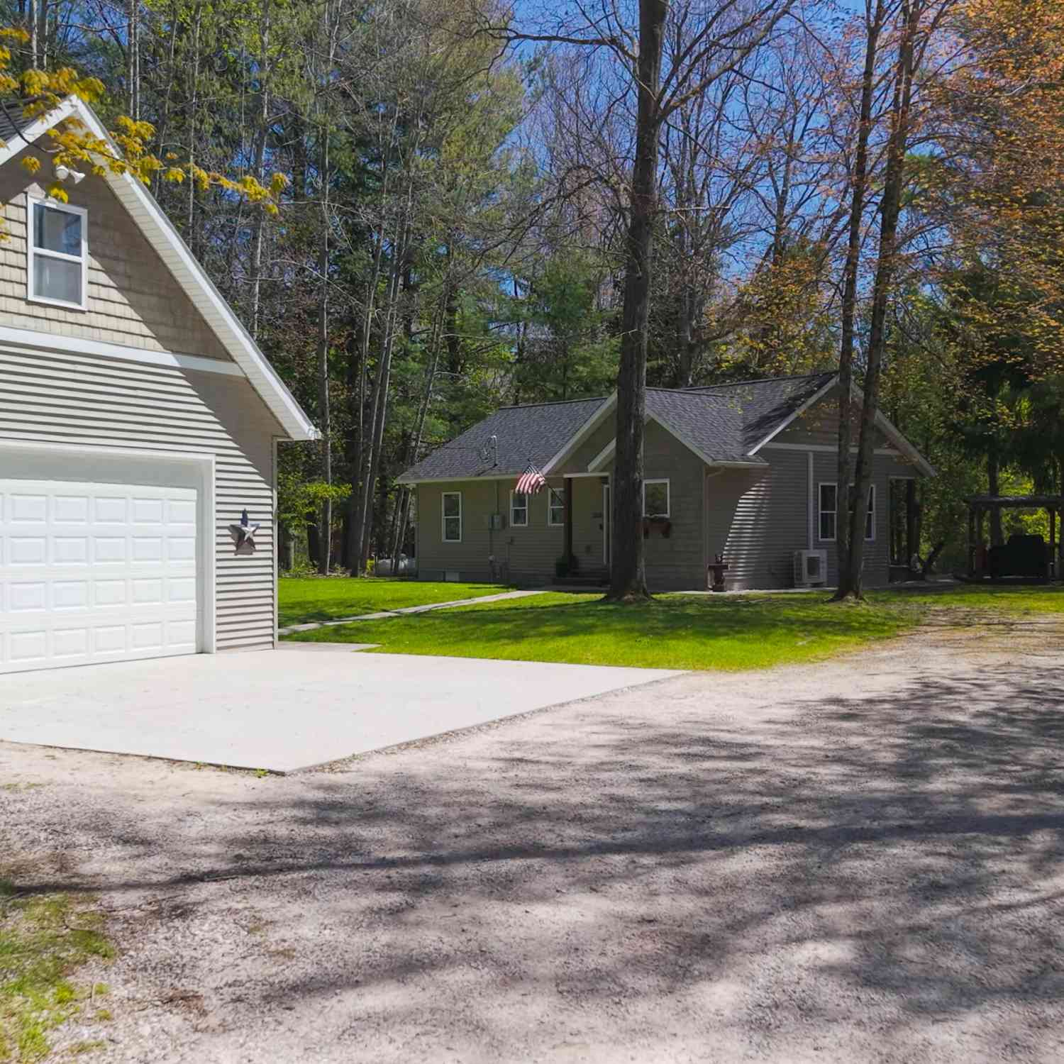 Homes For Sale - 5936 S Rapids Road<br/> Branch, MI 49402