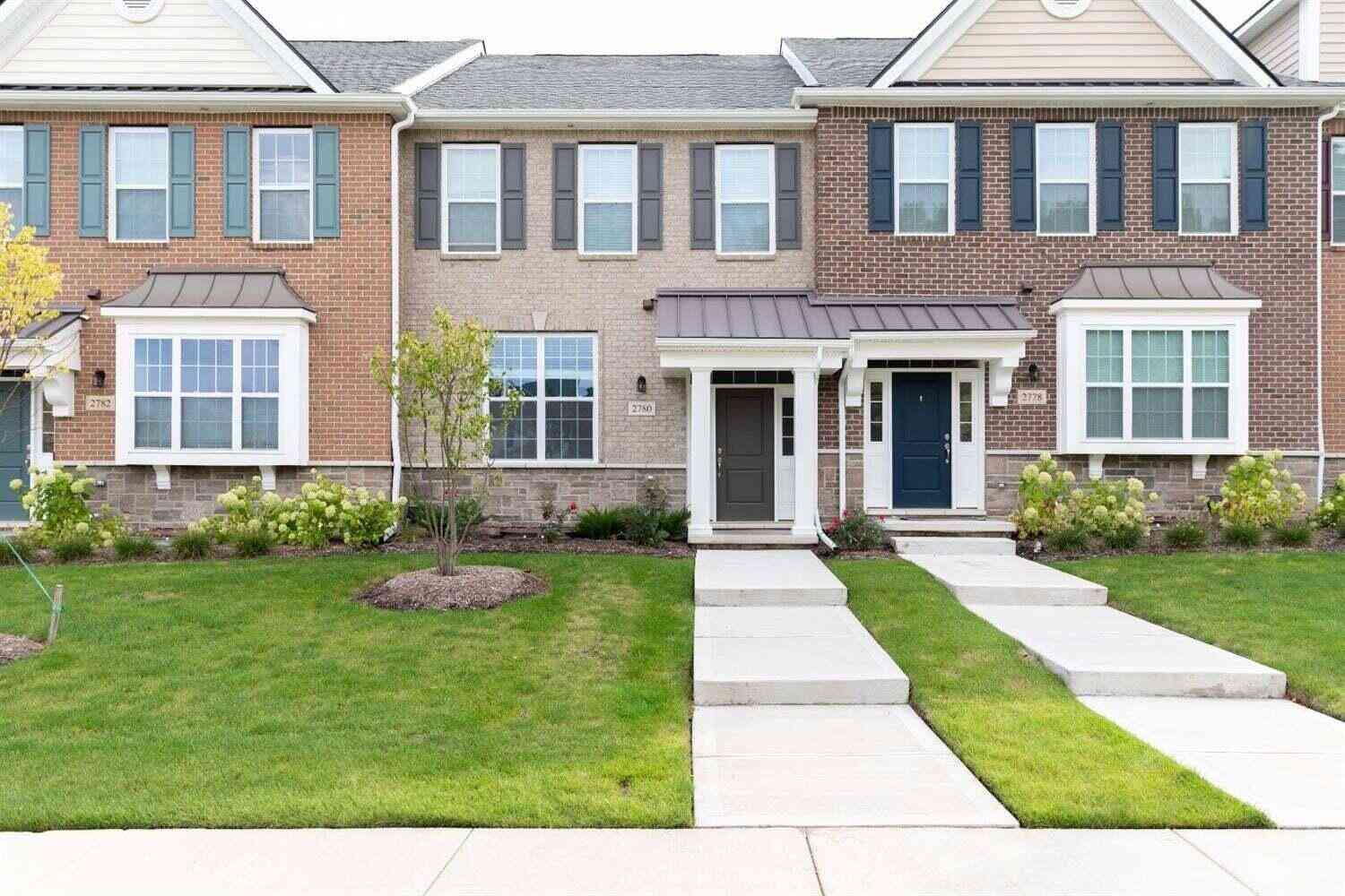 Condo For Rent - 2780 Ashcombe Drive<br/> Ann Arbor, MI 48105
