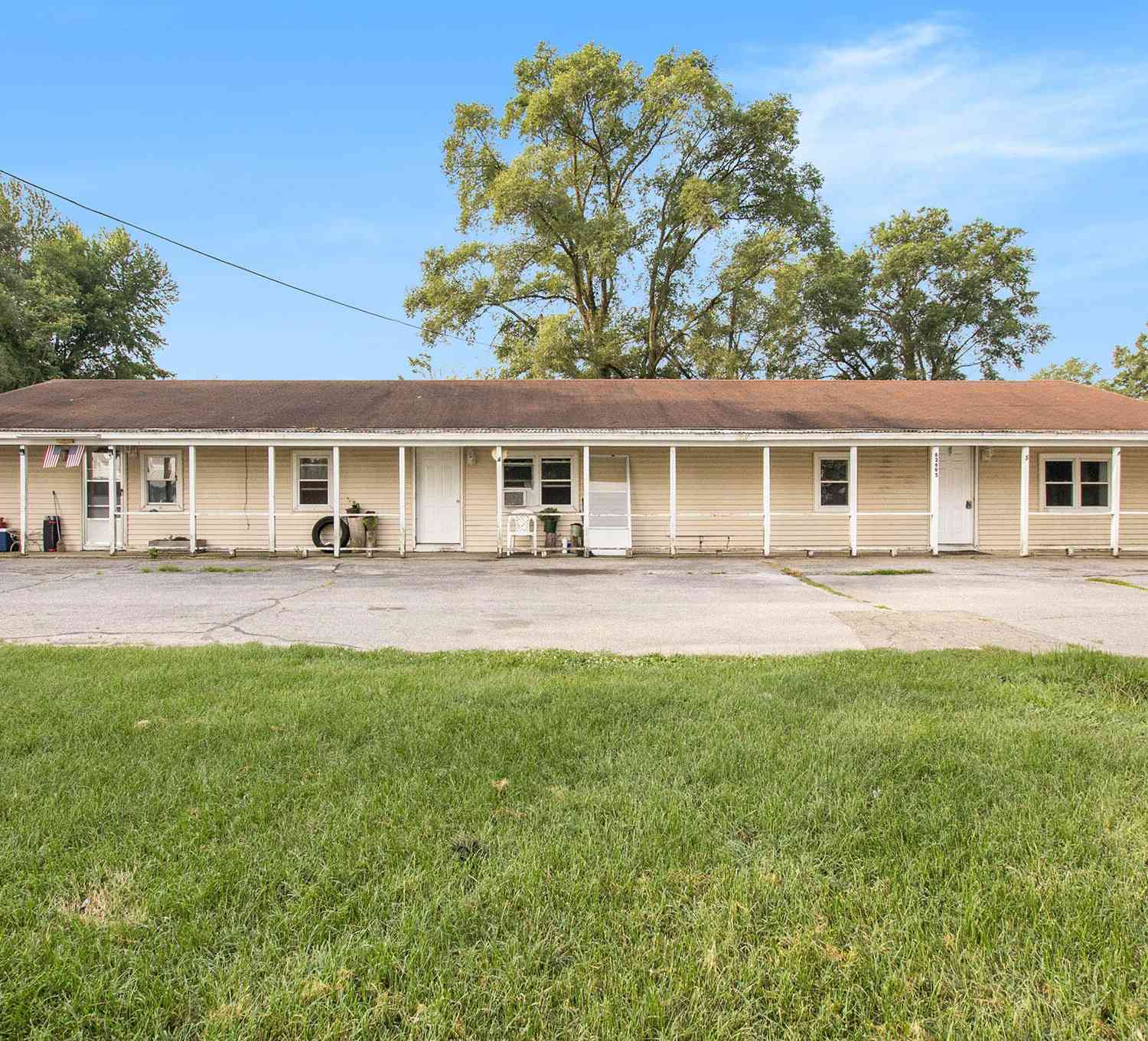 Apartment For Rent - 62695 Red Arrow Highway #3<br/> Hartford, MI 49057
