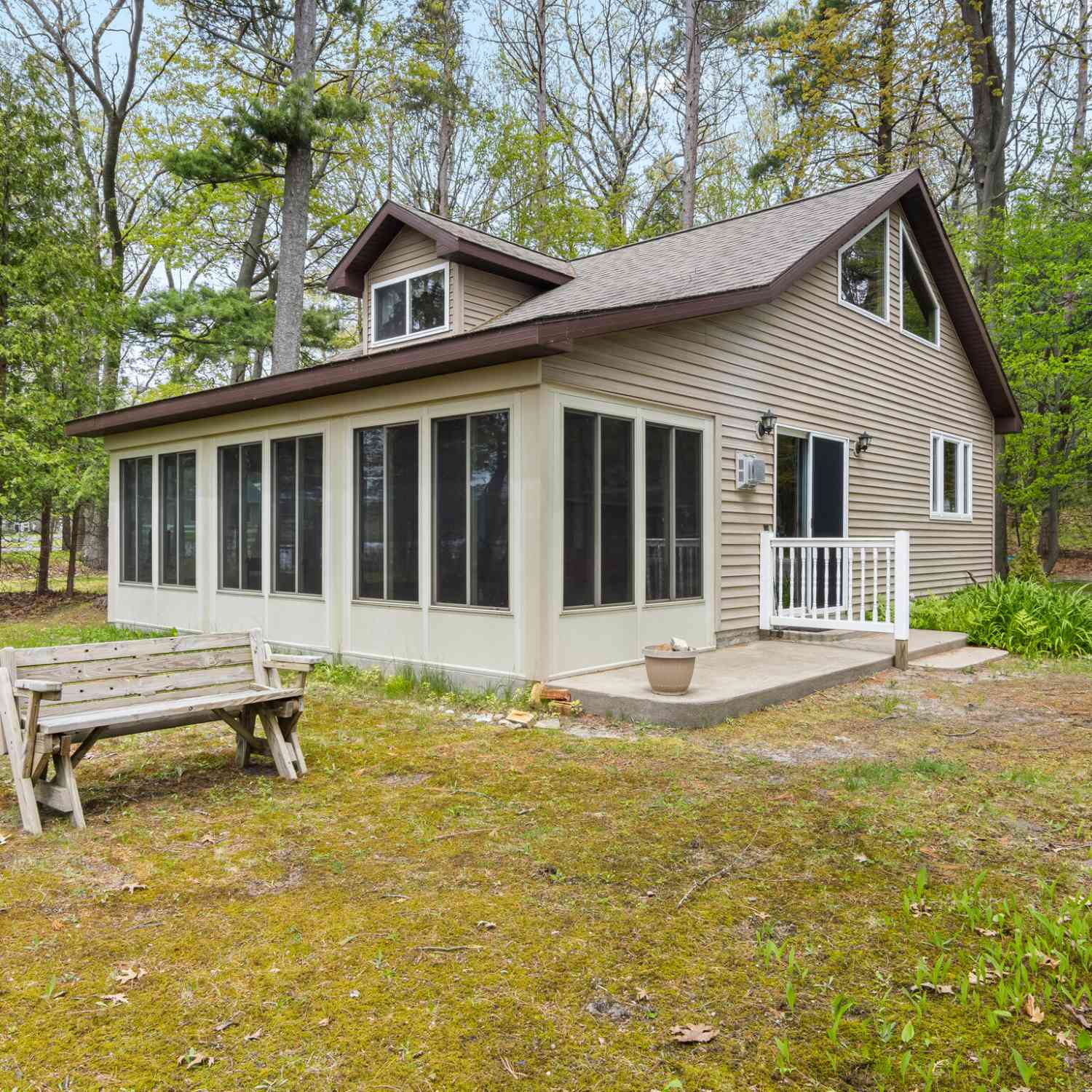 Condo For Sale - 63 E Piney Road<br/> Manistee County, Manistee, MI 49660