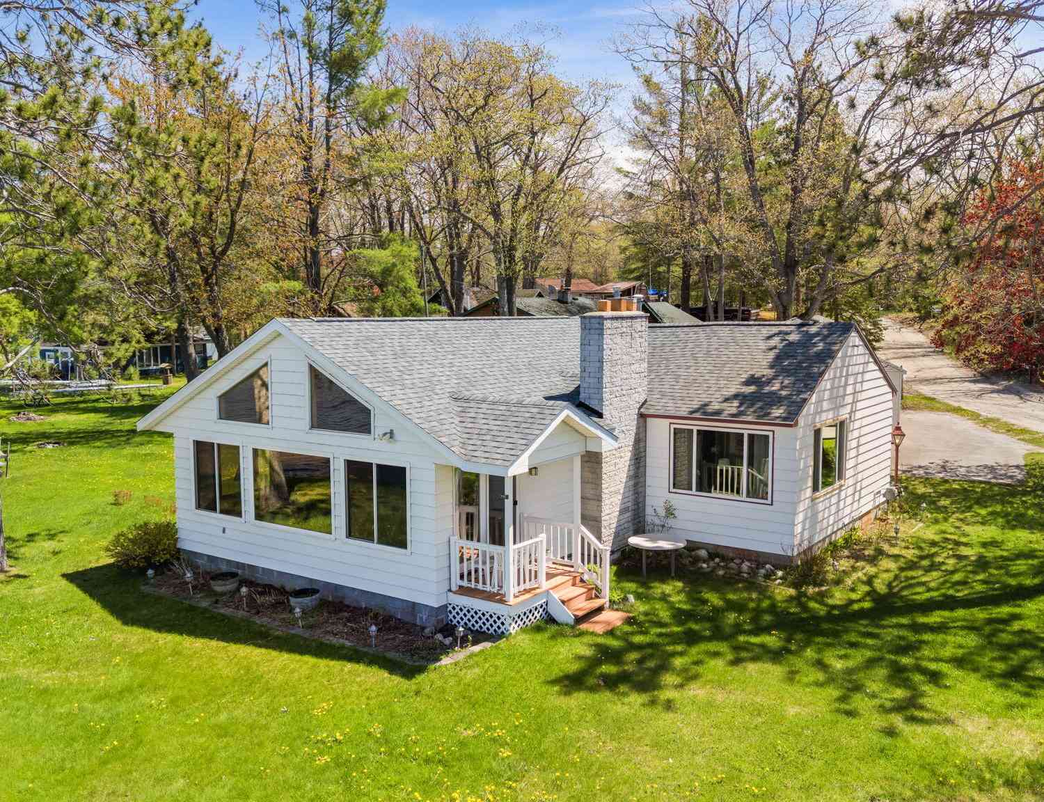 Homes For Sale - 14296 Pointe Road<br/> Atlanta, MI 49709