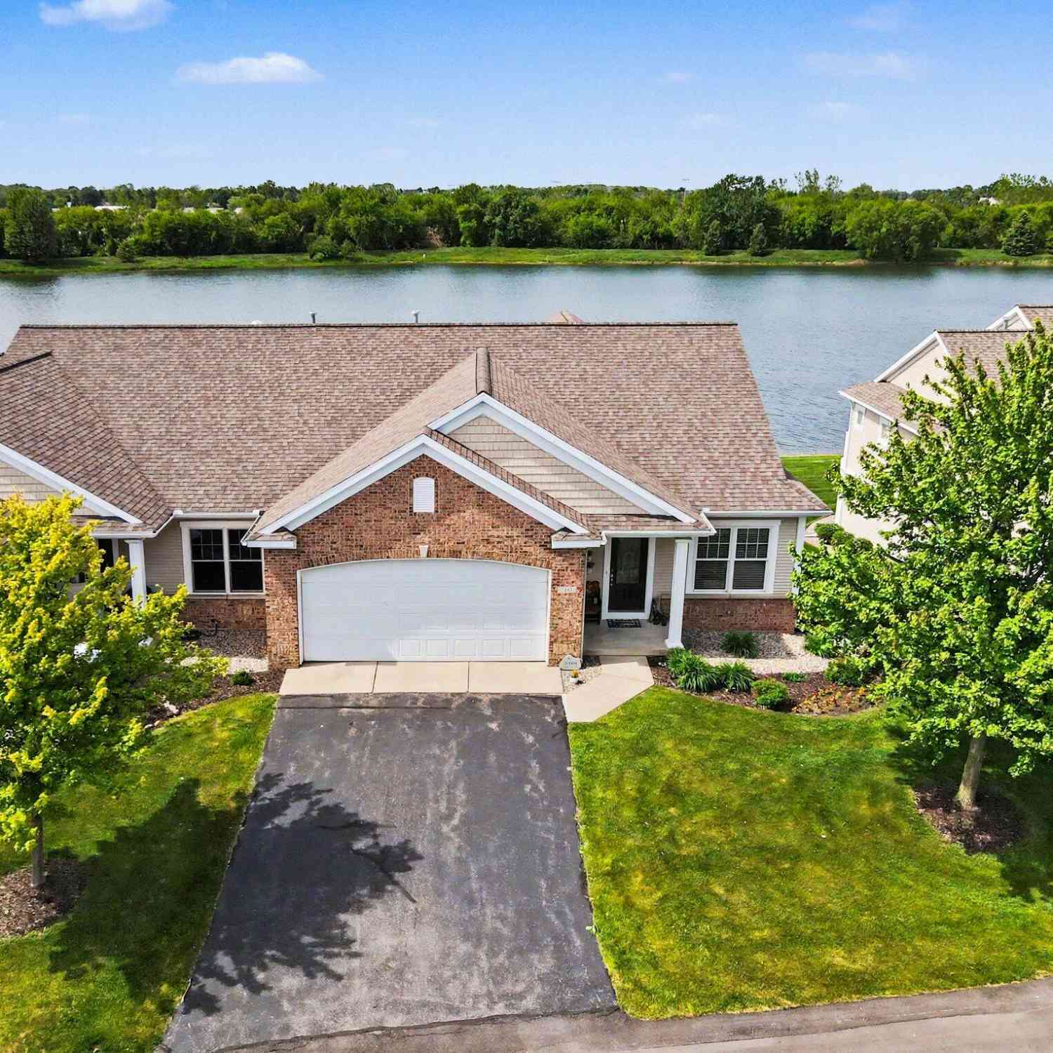 Condo For Sale - 6011 Elmwood Lake Drive<br/> Ottawa County, Hudsonville, MI 49426