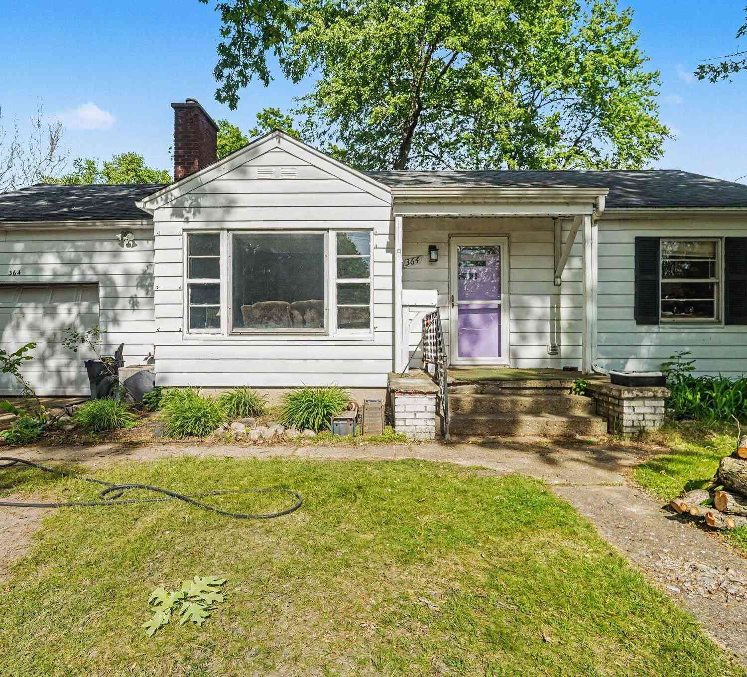 Homes For Sale - 364 East Avenue<br/> Battle Creek, MI 49017