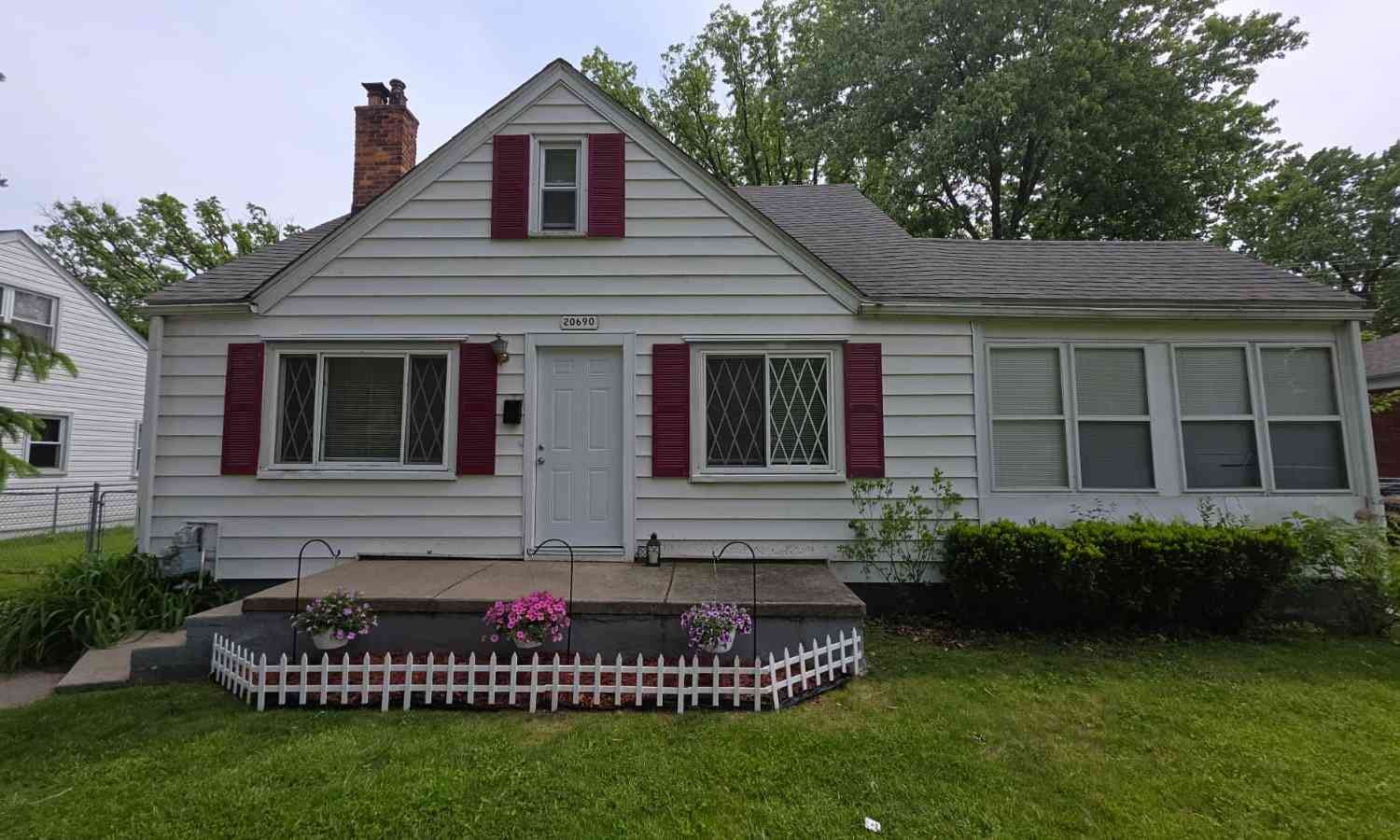 Homes For Sale - 20690 California Street<br/> Saint Clair Shores, MI 48080