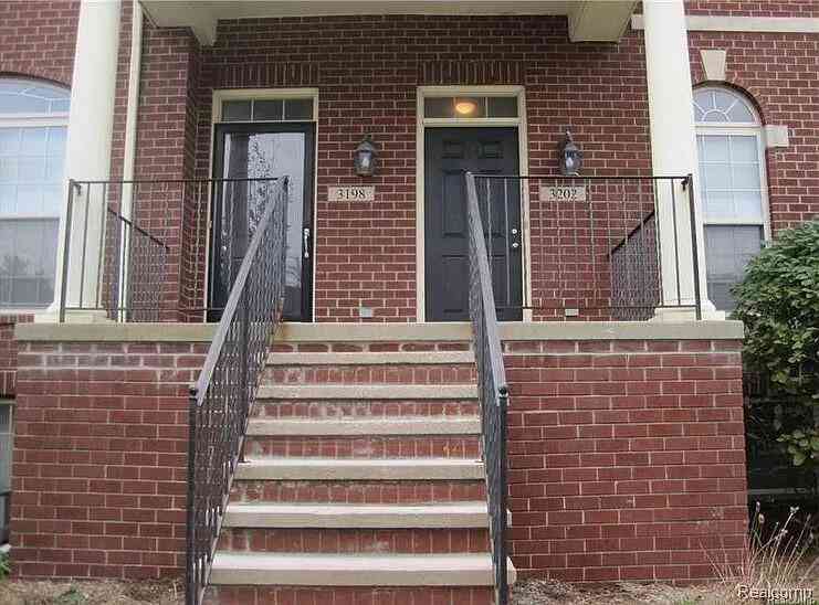 Condo For Rent - 3202 Camden Drive<br/> Troy, MI 48084