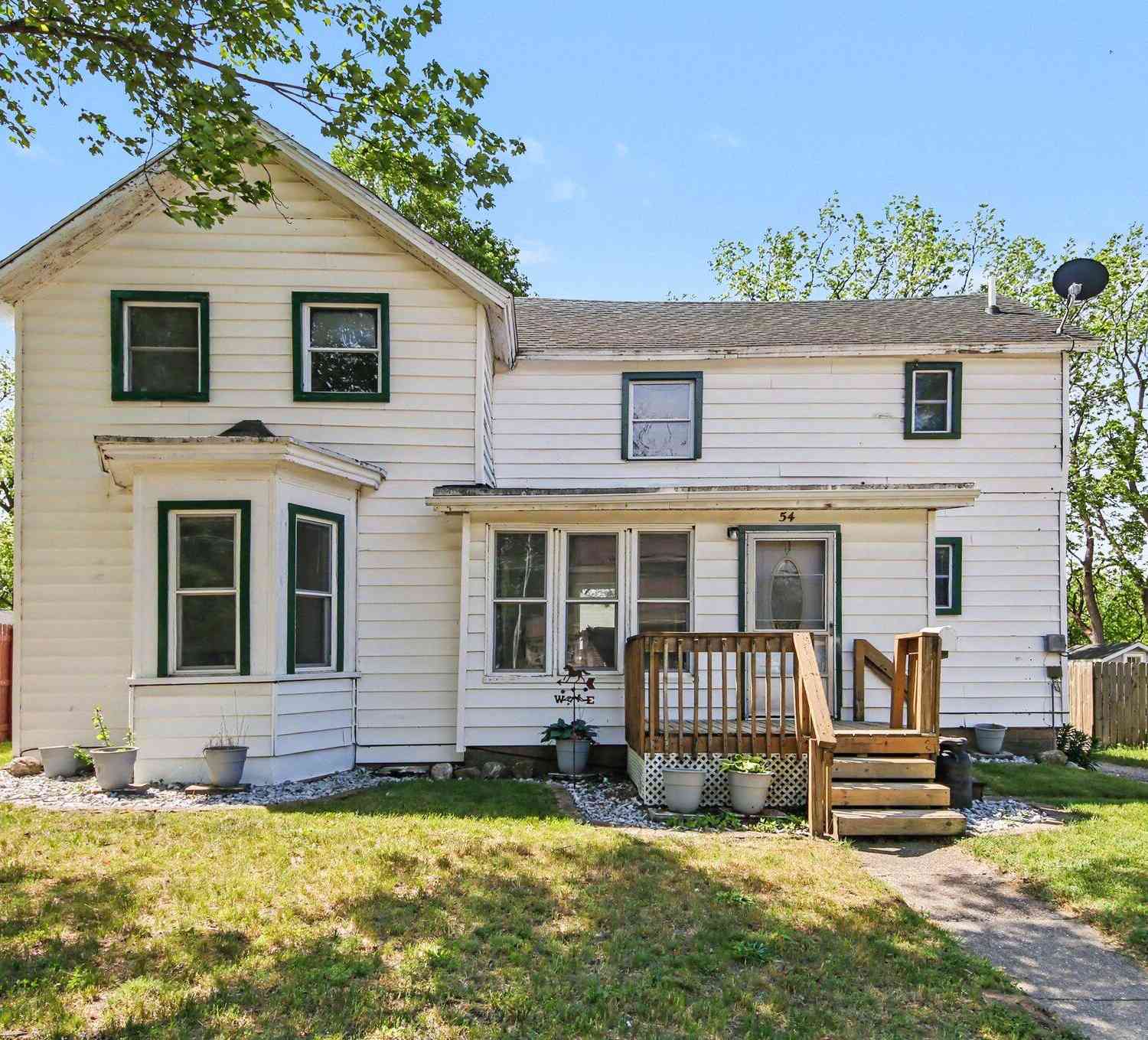 Homes For Sale - 54 Grove Street<br/> Coopersville, MI 49404