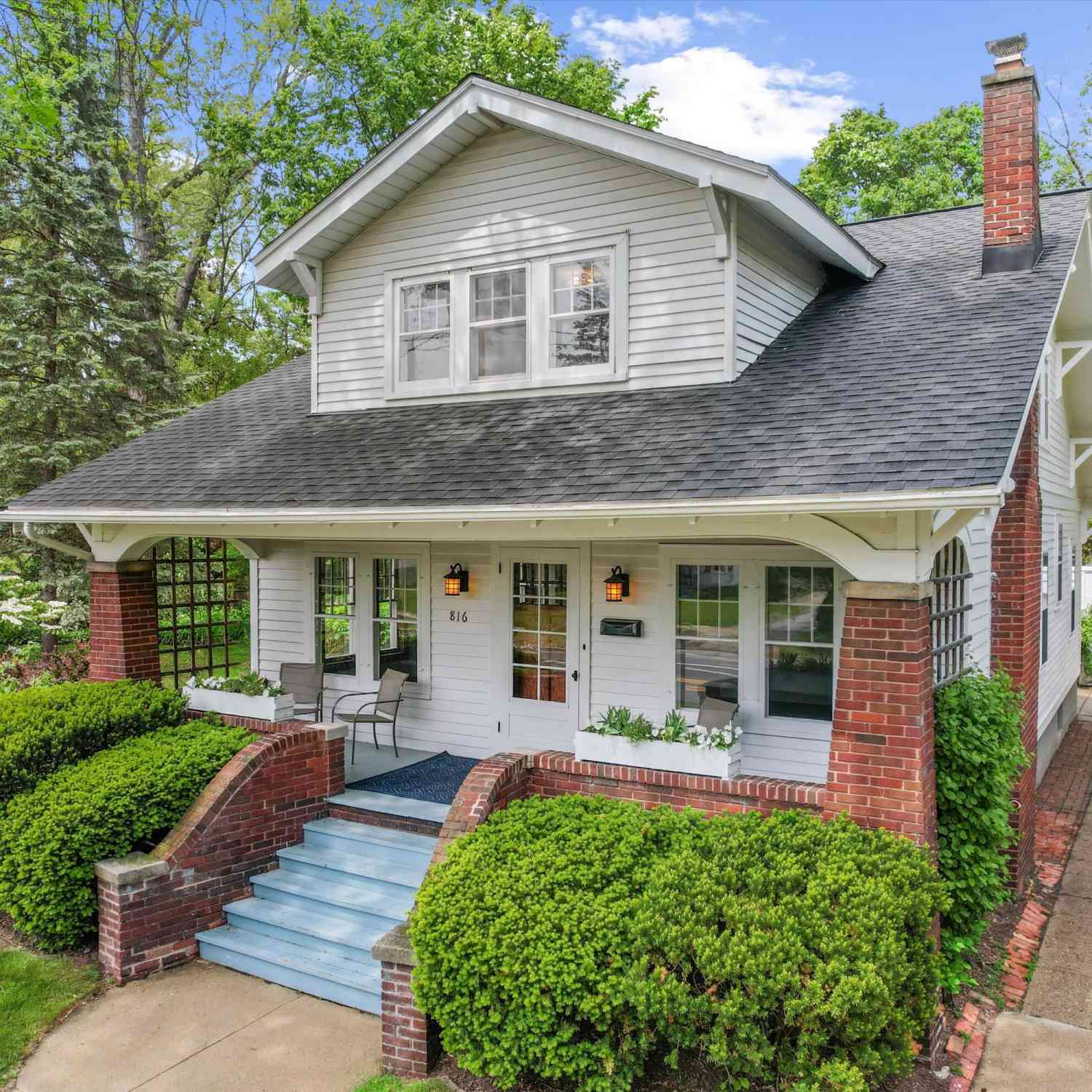 Homes For Sale - 816 Miller Avenue<br/> Ann Arbor, MI 48103