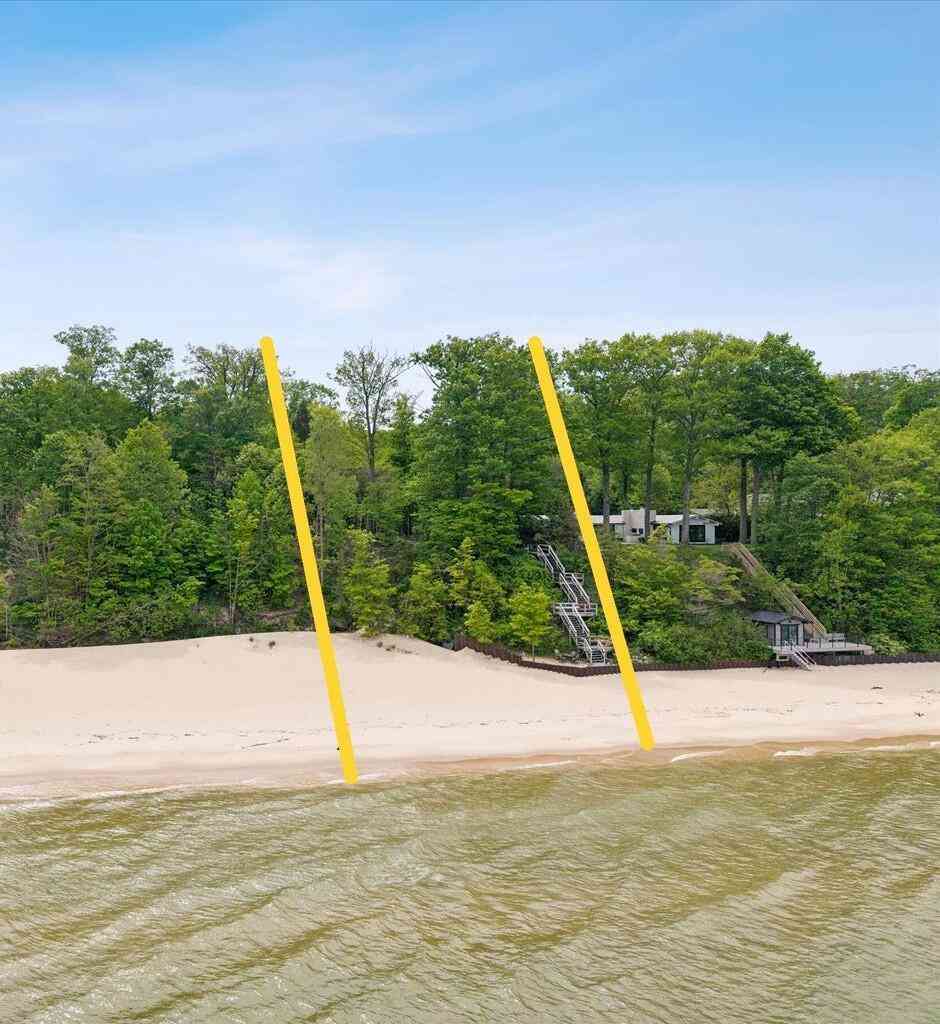 Vacant Land For Sale - 6056 Dune Path<br/> Coloma, MI 49038