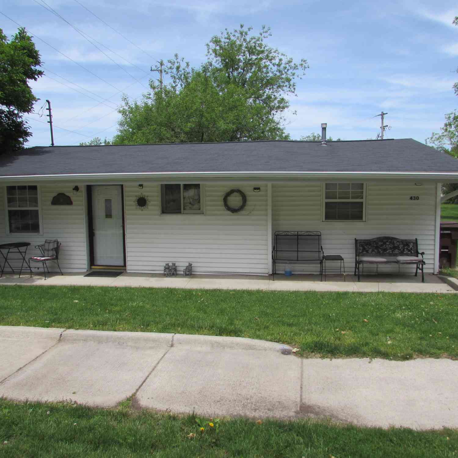 Homes For Sale - 430 W Race Street<br/> Leslie, MI 49251