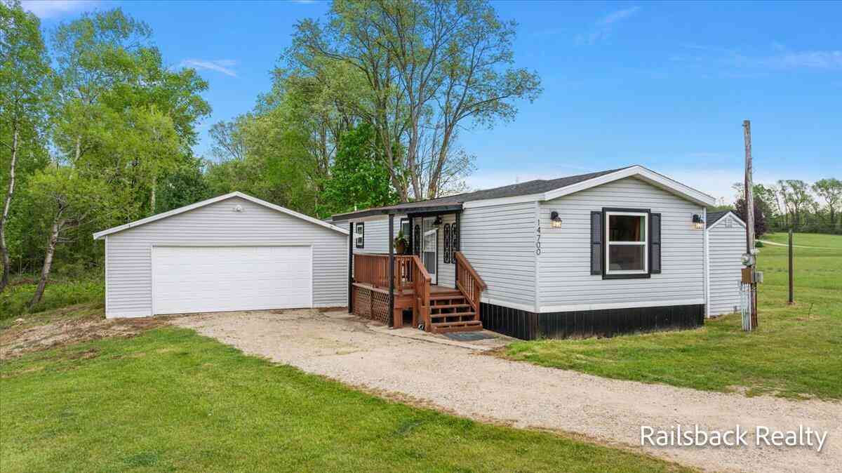 Mobile Home For Sale - 14700 Hanna Avenue<br/> Kent County, Cedar Springs, MI 49319