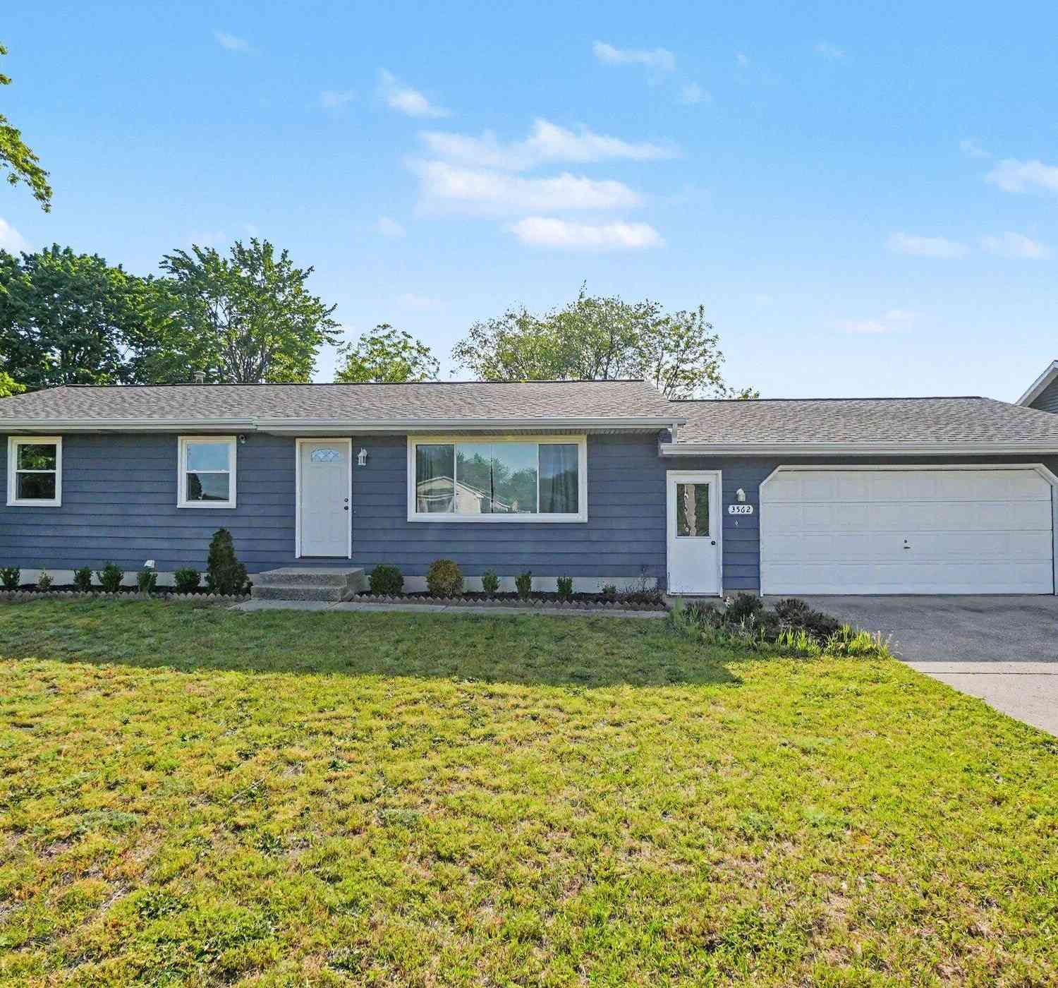 Homes For Sale - 3562 142nd Avenue<br/> Holland, MI 49424