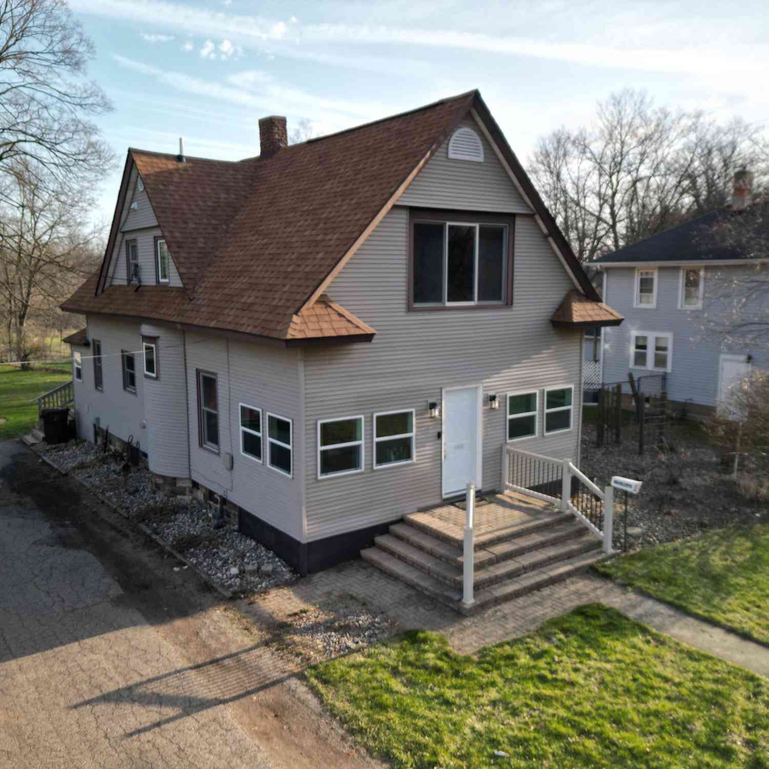 Homes For Sale - 202 E Main Street<br/> Jackson County, Parma, MI 49269