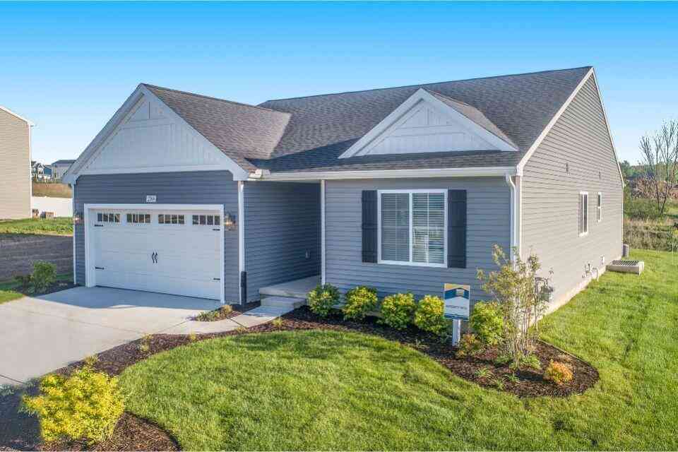 Homes For Sale - 2769 Plover Drive<br/> Kent County, Kentwood, MI 49508