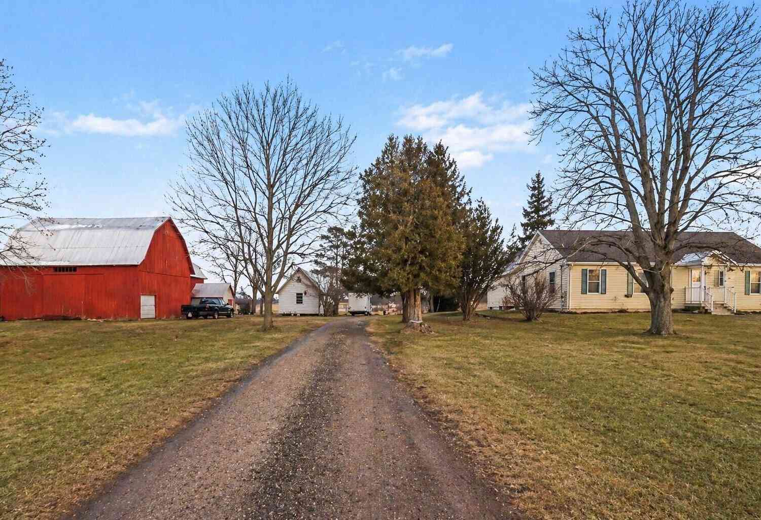 Homes For Sale - 4646 N Anderson Road<br/> Ludington, MI 49431