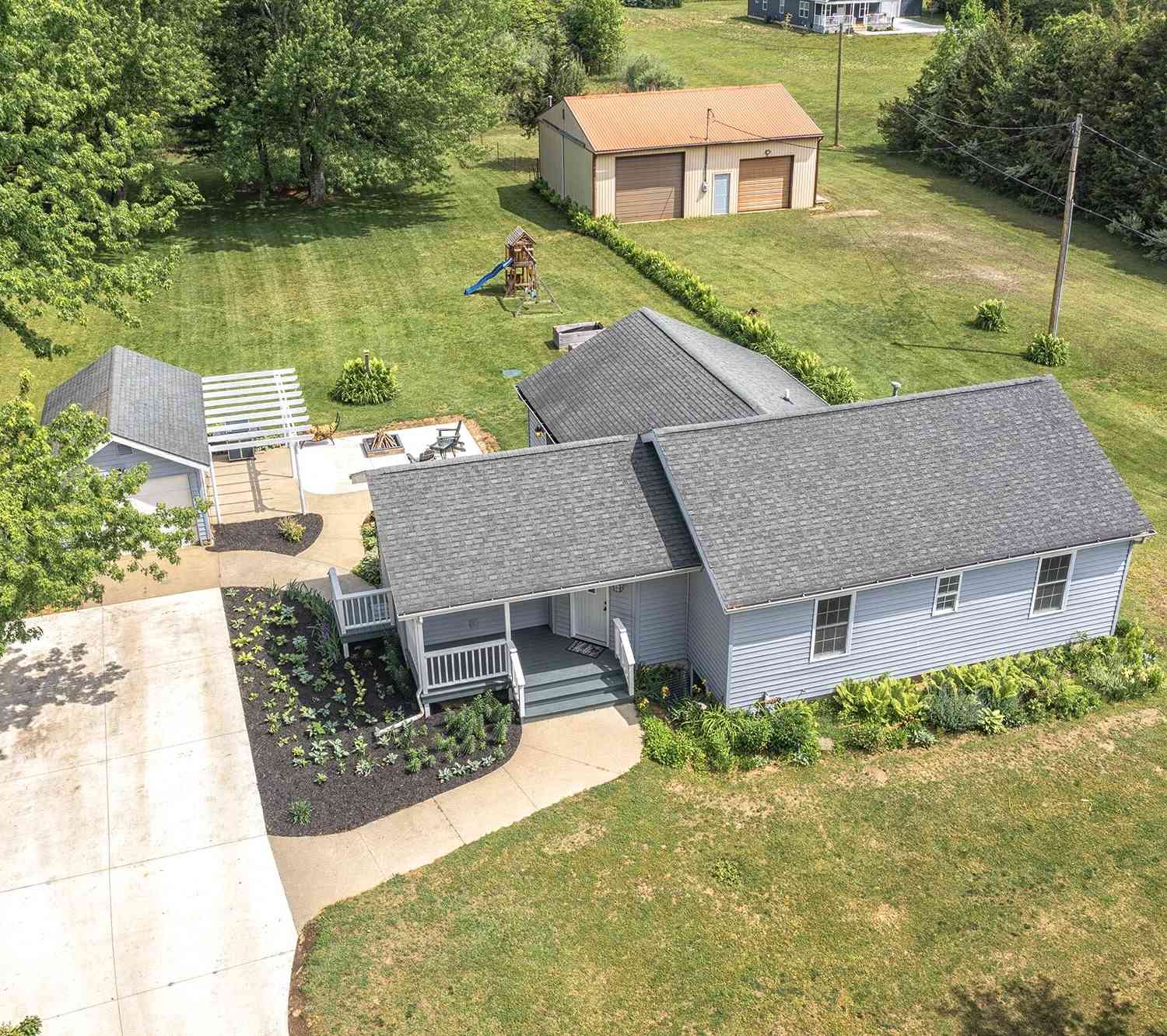 Homes For Sale - 75764 16th Avenue<br/> South Haven, MI 49090