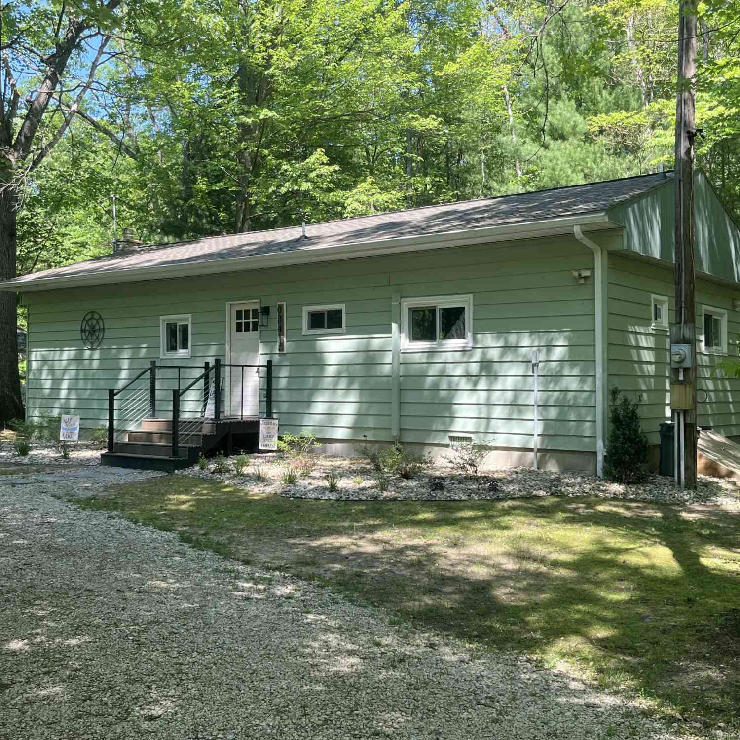 Mobile Home For Sale - 8417 W Shore Drive<br/> Grand Junction, MI 49056
