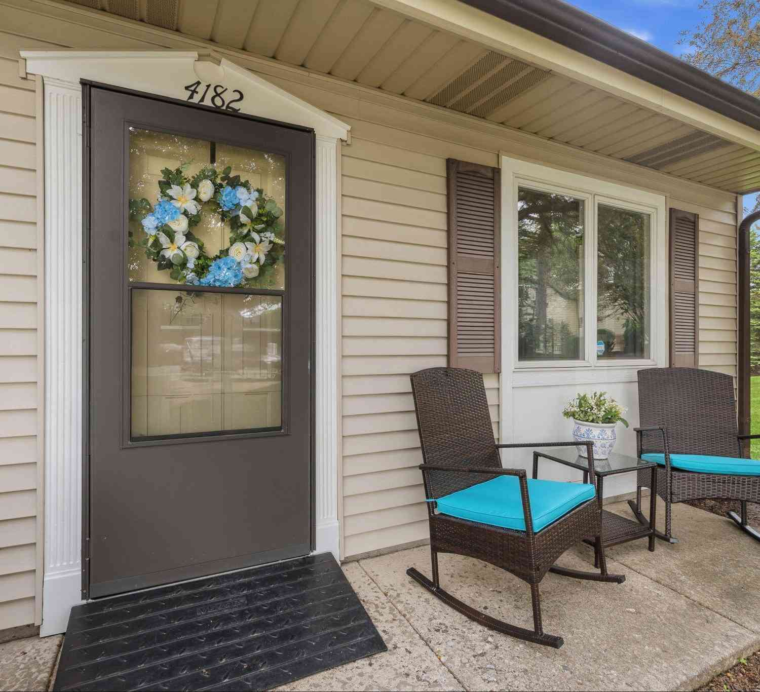 Condo For Sale - 4182 Eastcastle Court<br/> Grand Rapids, MI 49508