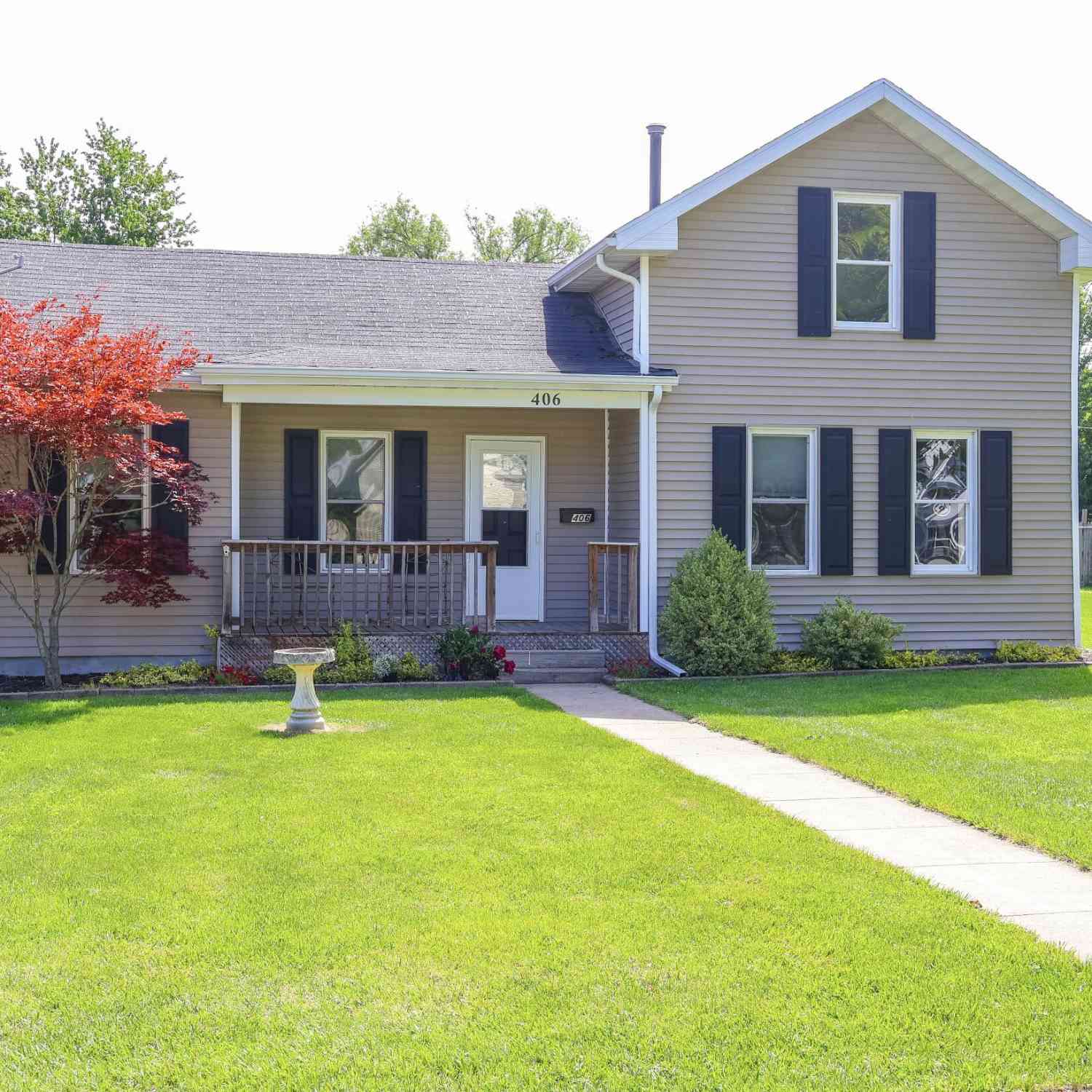 Homes For Sale - 406 N Elm Street<br/> Three Oaks, MI 49128