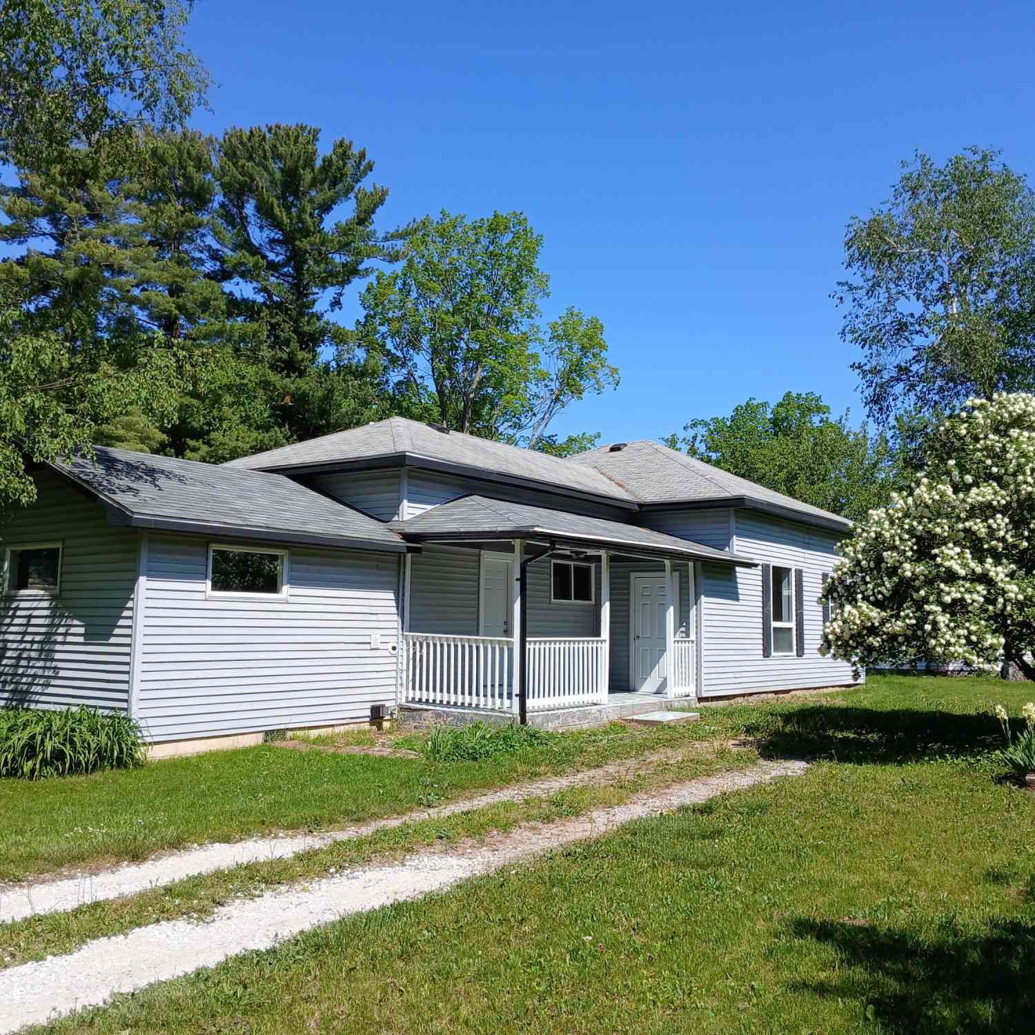 Homes For Sale - 409 S Scott Street<br/> Scottville, MI 49454