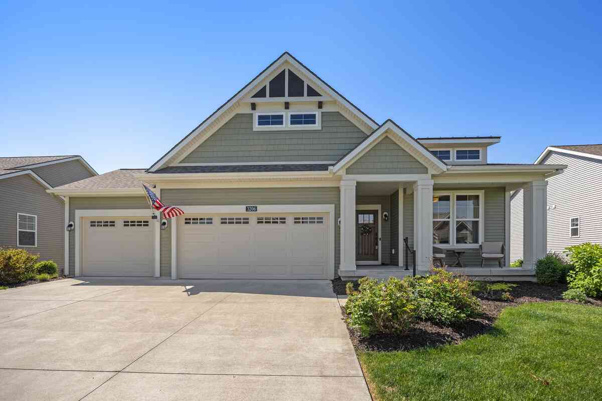 Condo For Sale - 3206 Braeburn Drive #28<br/> Ottawa County, Jenison, MI 49428