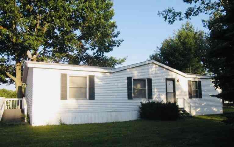 Mobile Home For Sale - 1700 W County Line Road<br/> Montcalm County, Sand Lake, MI 49343