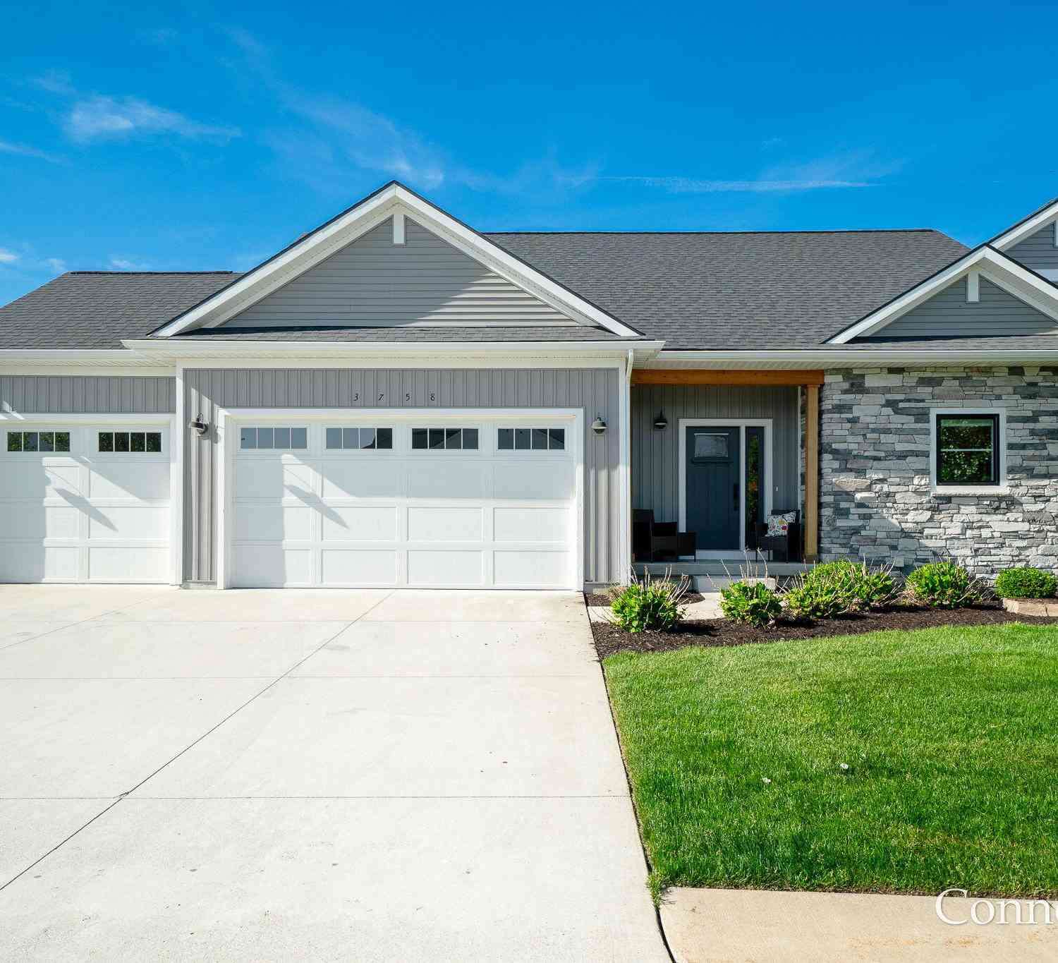Condo For Sale - 3758 Jason Ridge Lane<br/> Grand Rapids, MI 49534