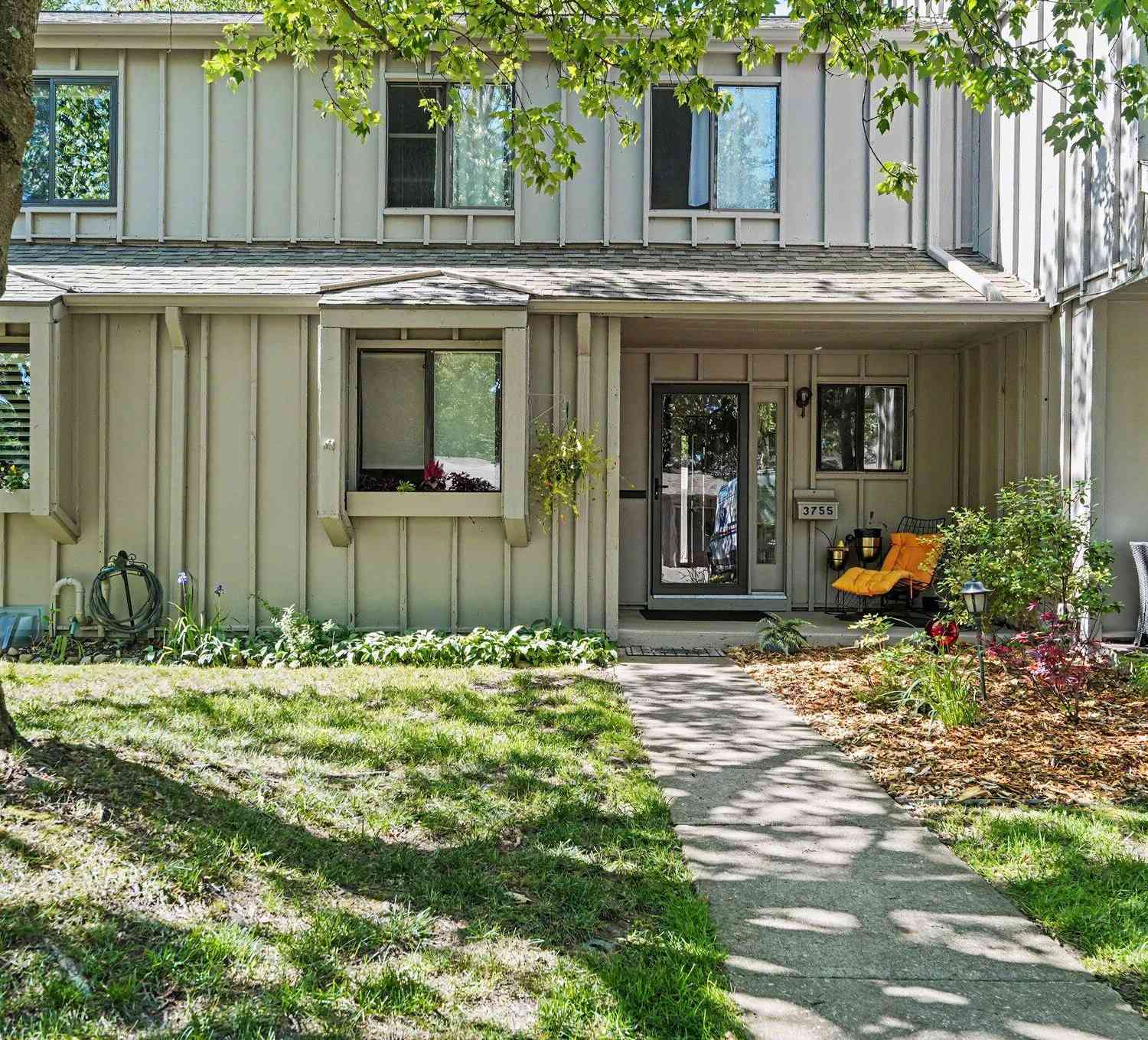 Condo For Sale - 3755 Cedaridge Road<br/> Kalamazoo, MI 49008
