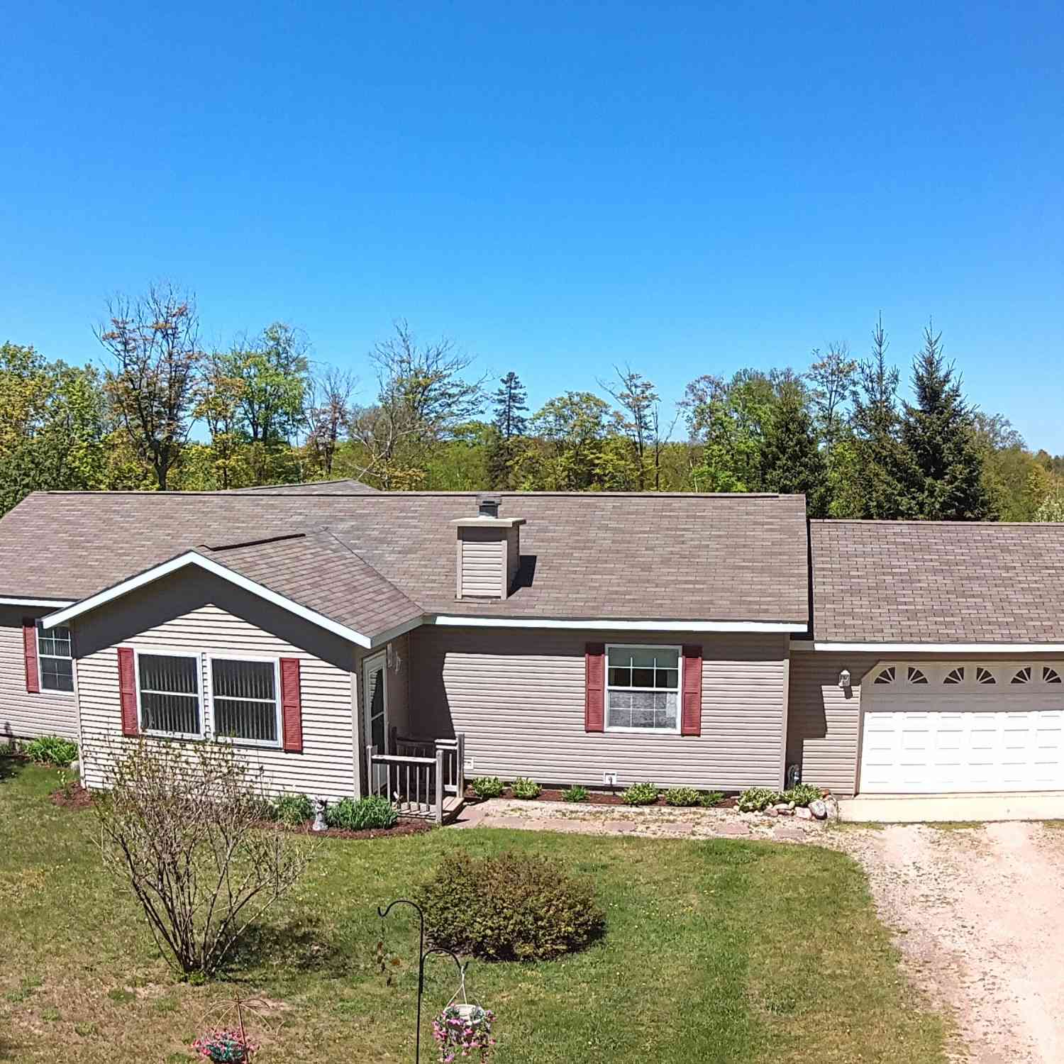 Homes For Sale - 21652 Ridge Road<br/> Alger County, Grand Marais, MI 49839