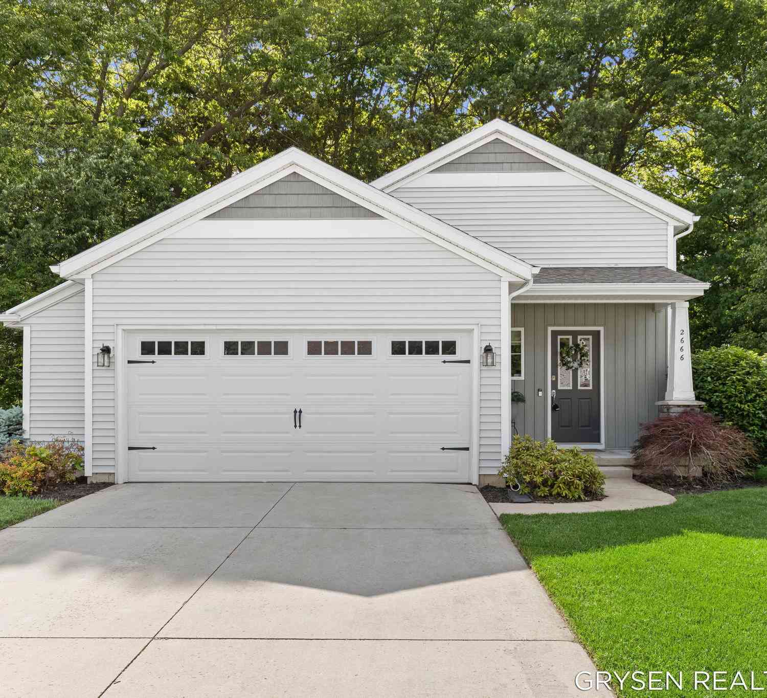 Homes For Sale - 2666 Jolly Roger Drive<br/> Wayland, MI 49348