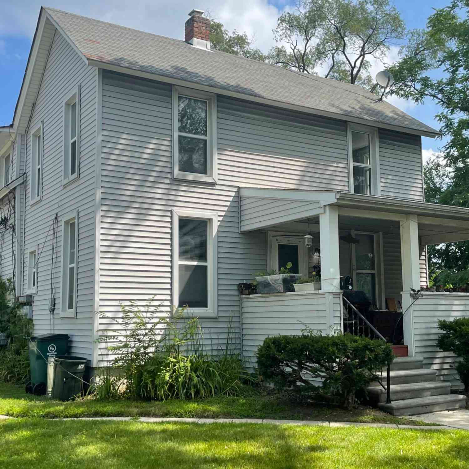 Apartment For Rent - 308 W Twelve Mile Road #4/D<br/> Royal Oak, MI 48073