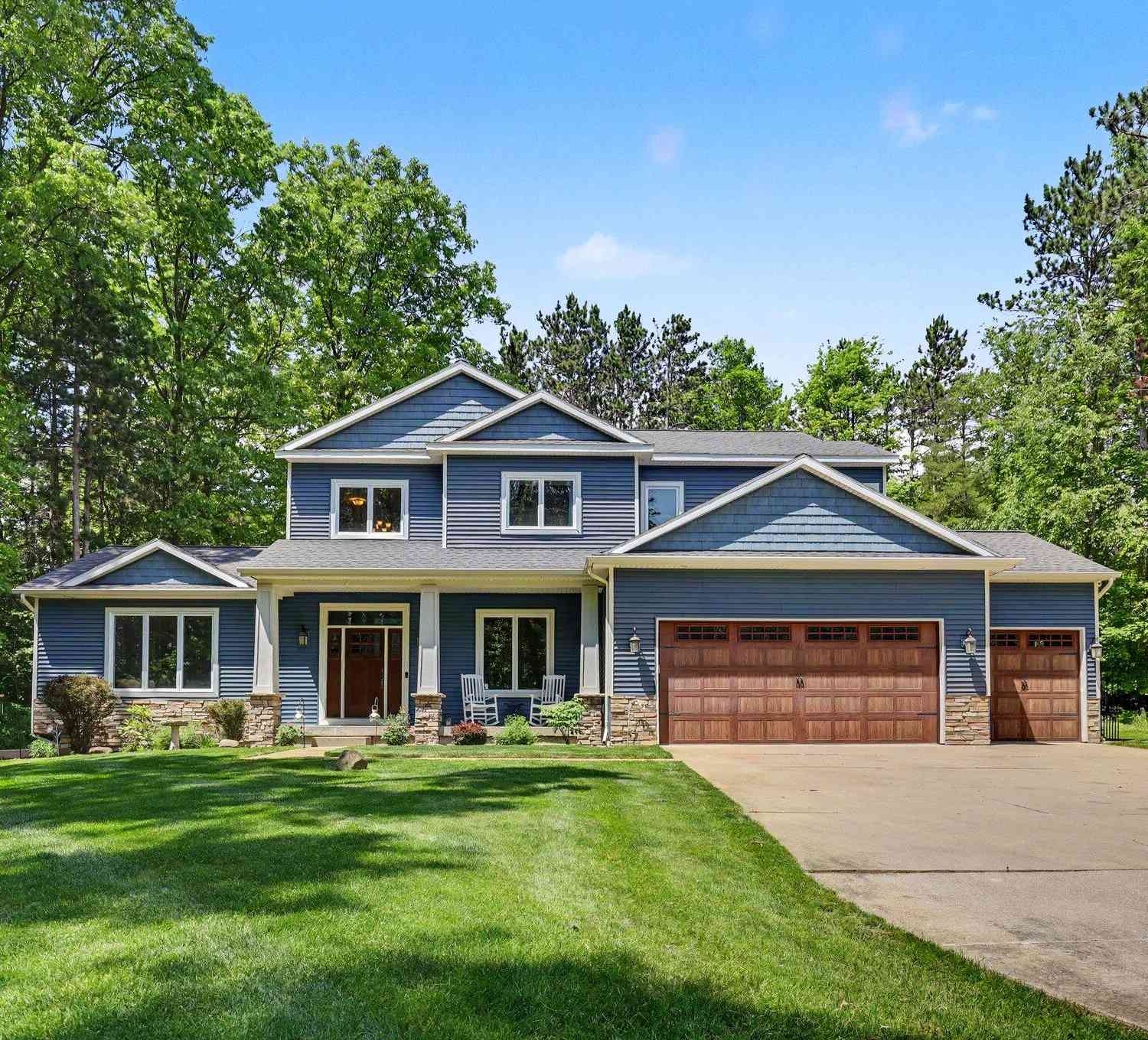 Homes For Sale - 6445 68th Street<br/> Caledonia, MI 49316