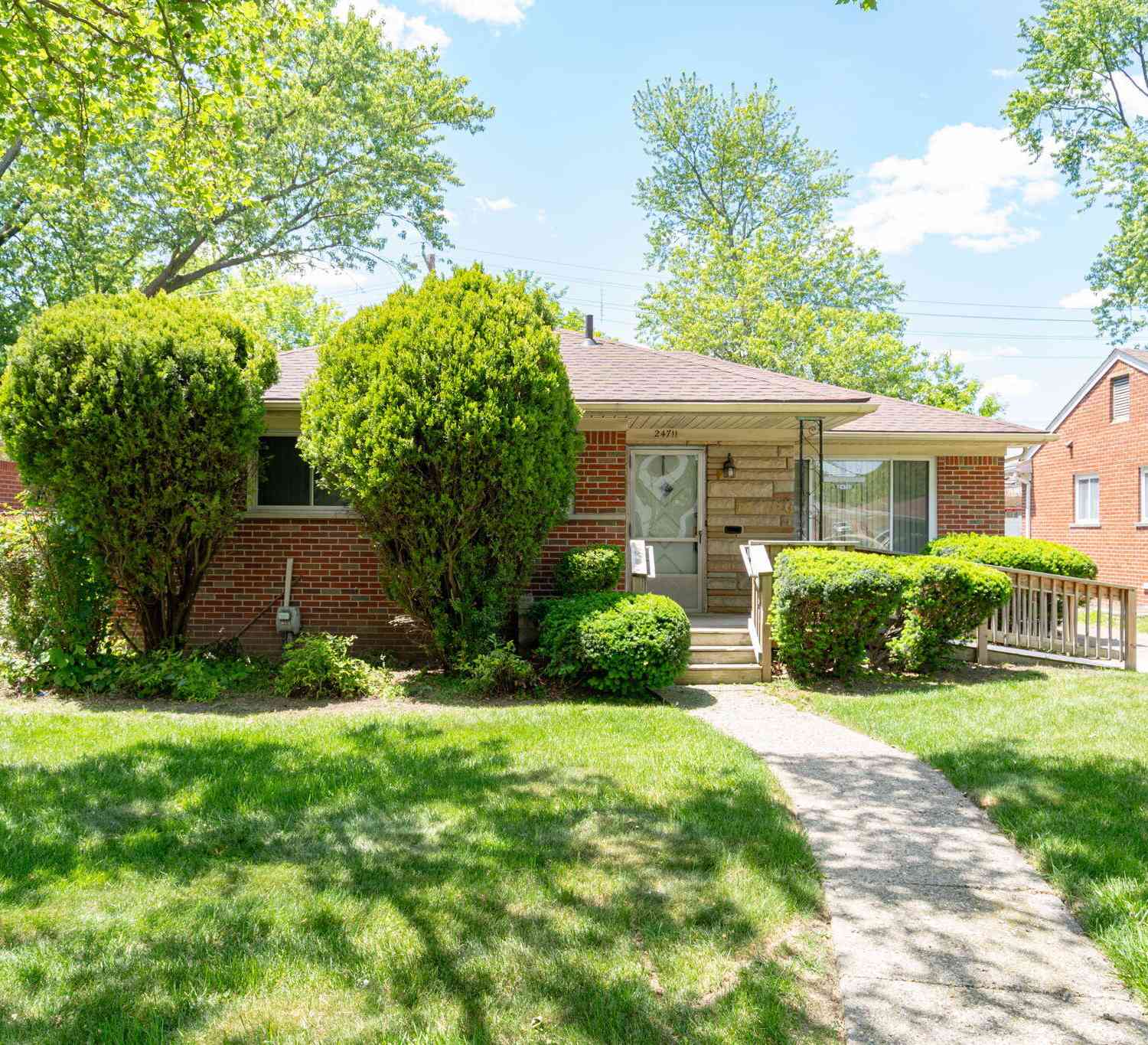Homes For Sale - 24711 Church Street<br/> Oak Park, MI 48237