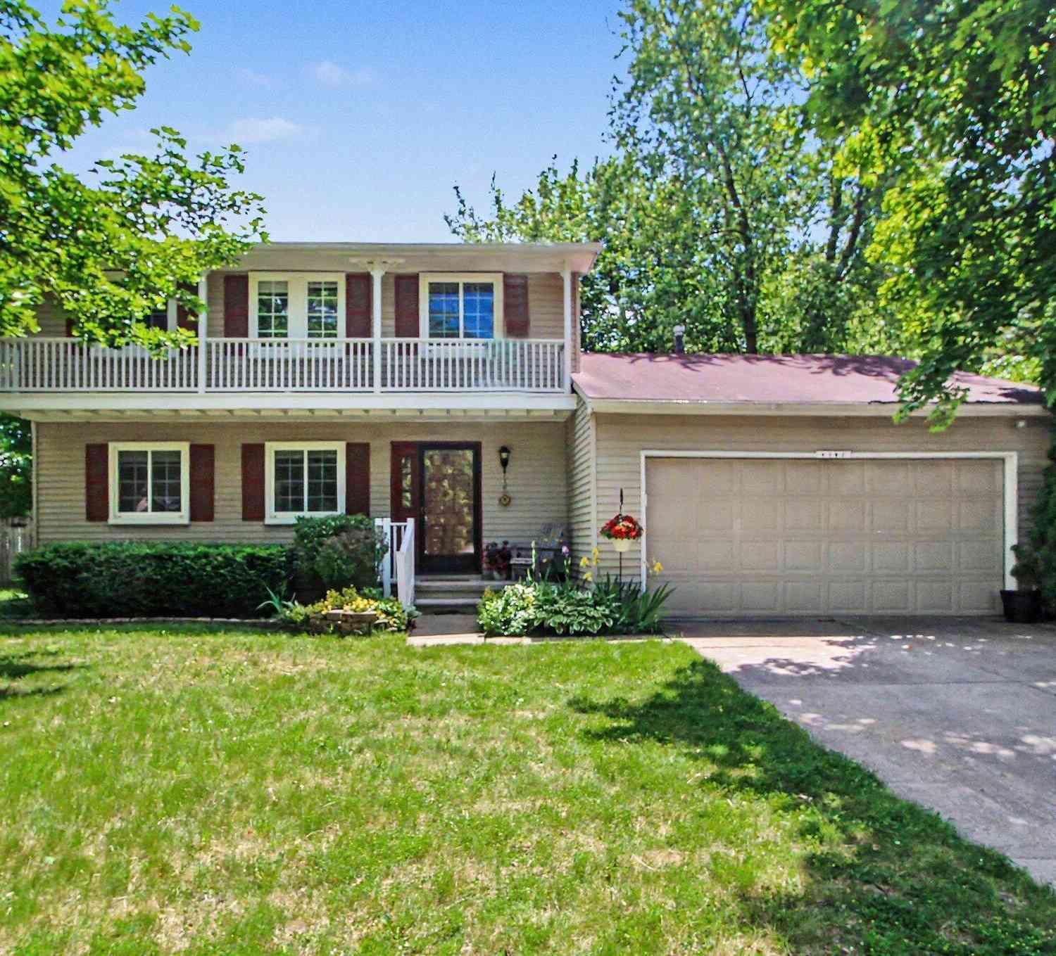 Homes For Sale - 4382 Yarmouth Crossing<br/> Ypsilanti, MI 48197