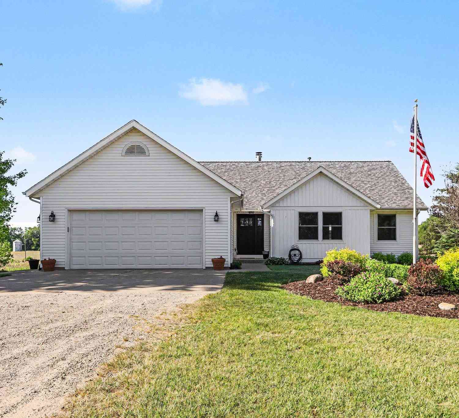 Homes For Sale - 2030 137th Avenue<br/> Allegan County, Dorr, MI 49323