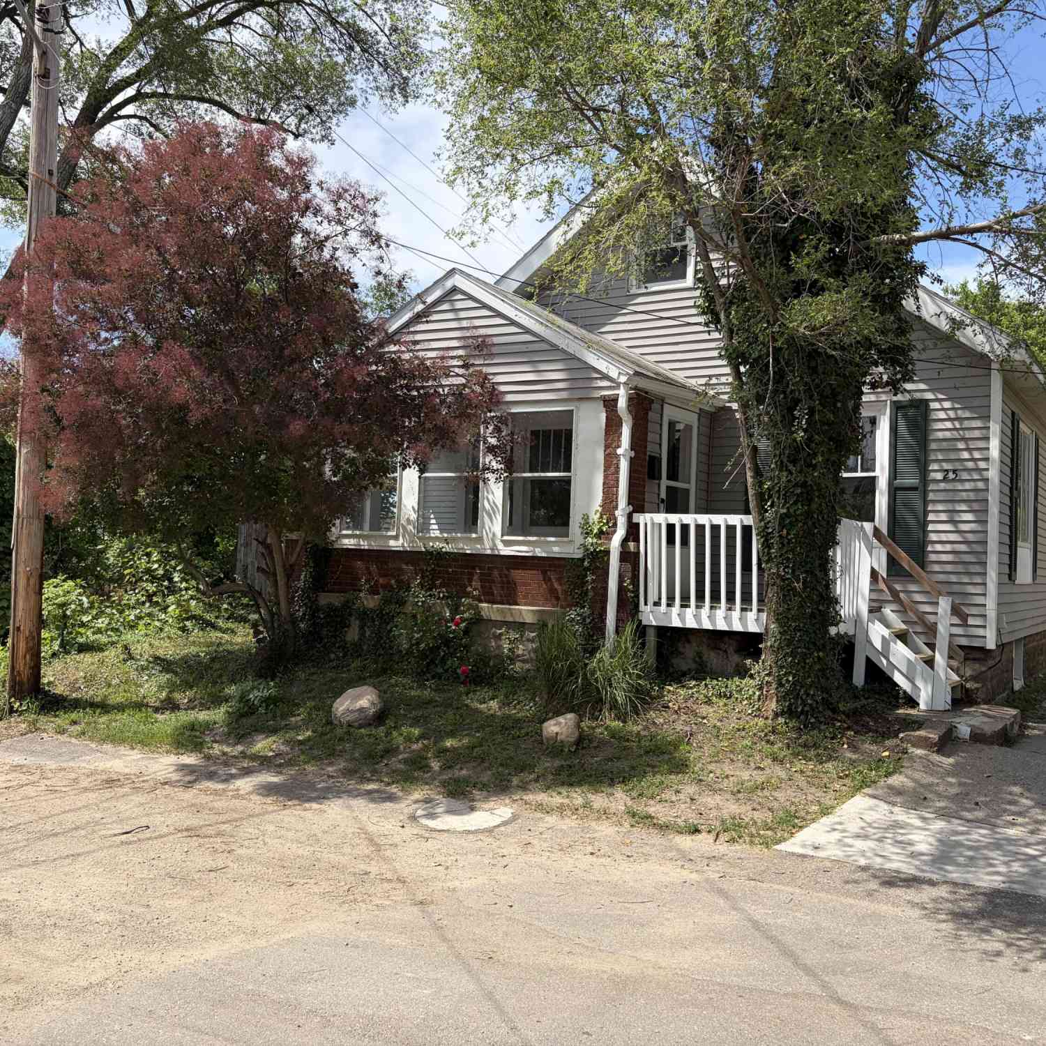 Homes For Sale - 25 Page Street<br/> Grand Rapids, MI 49505