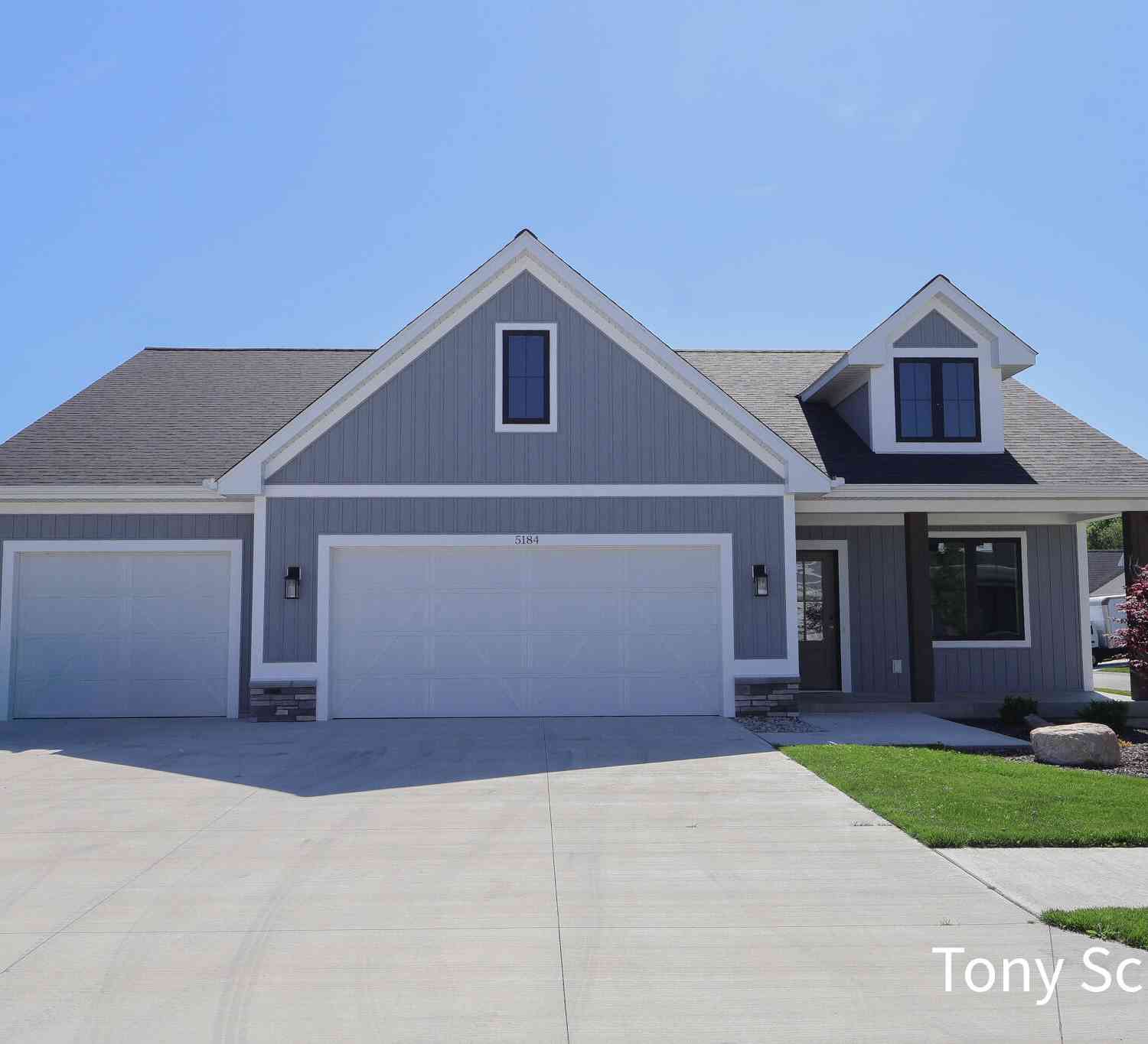 Condo For Sale - 5184 Blendon Meadow Circle #47<br/> Hudsonville, MI 49426