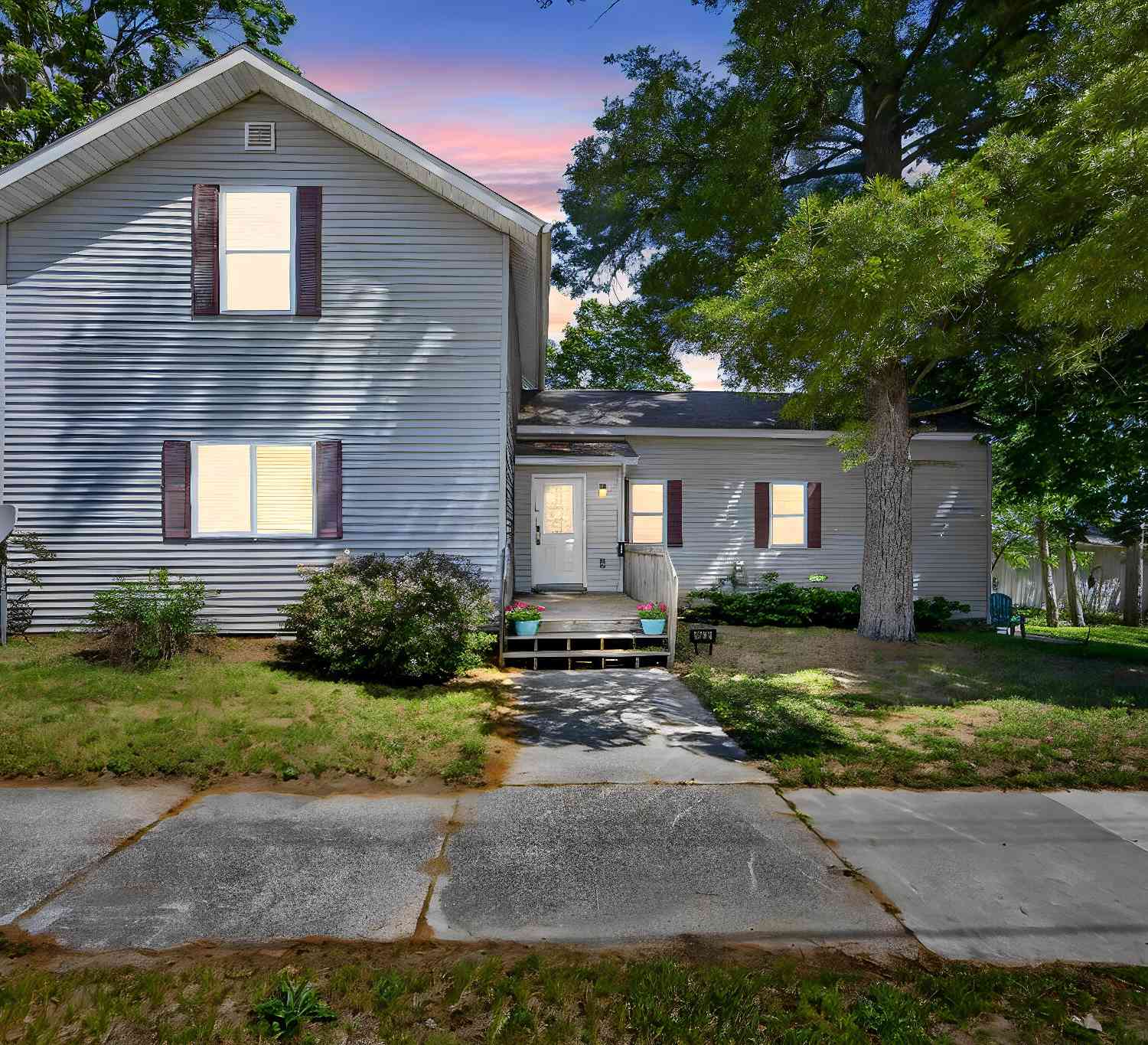 Homes For Sale - 124 W Madison Street<br/> Big Rapids, MI 49307